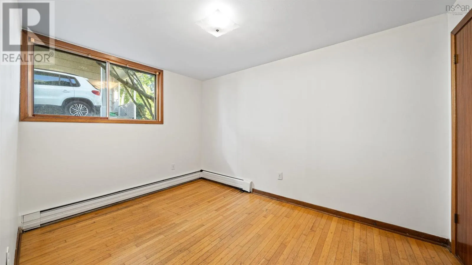 35 Ernest Avenue