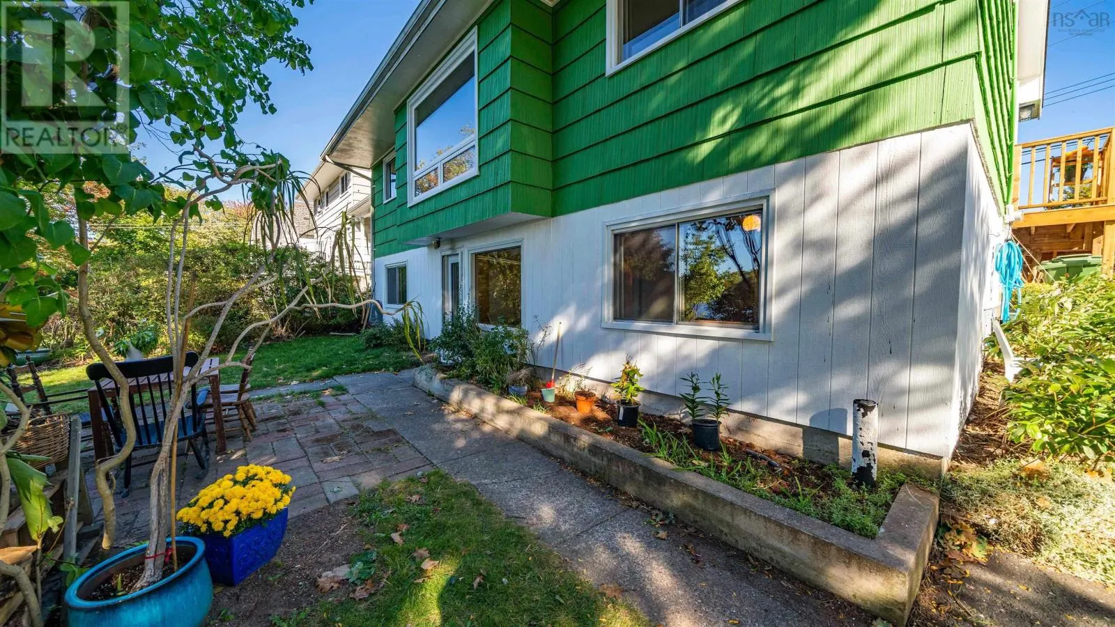 35 Ernest Avenue