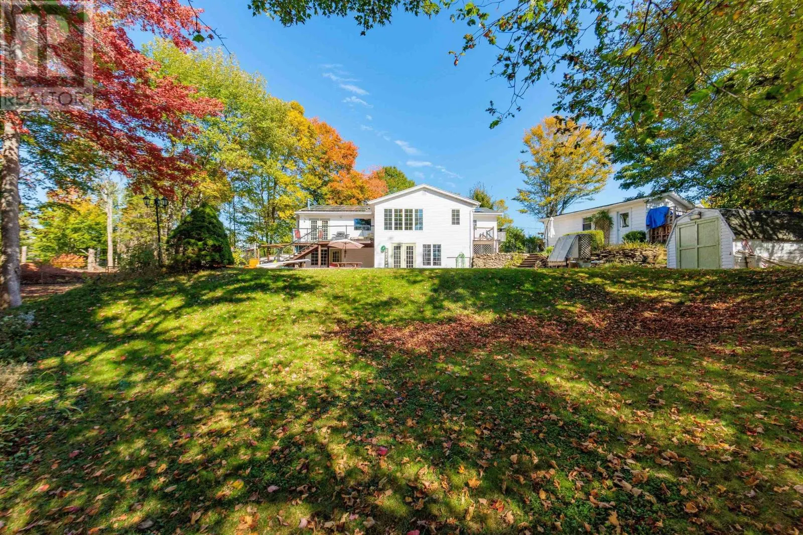 102 Maple Boulevard