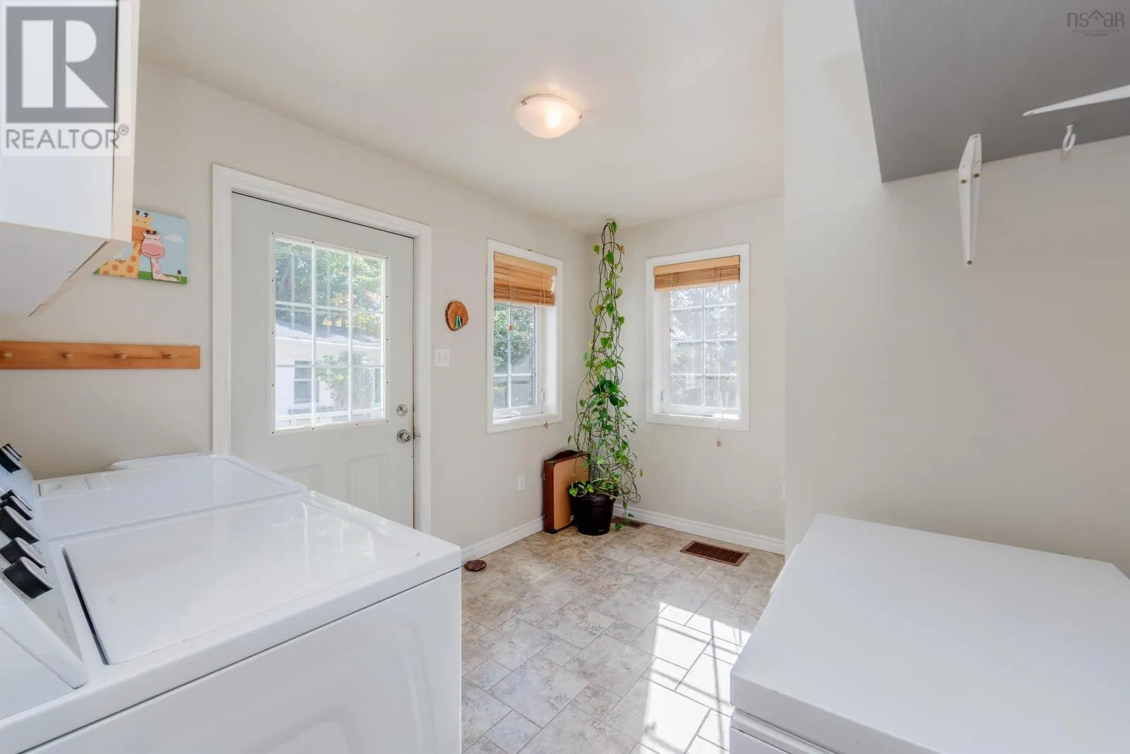 102 Maple Boulevard