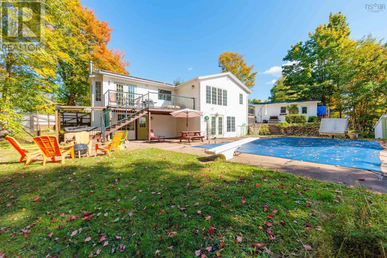 102 Maple Boulevard