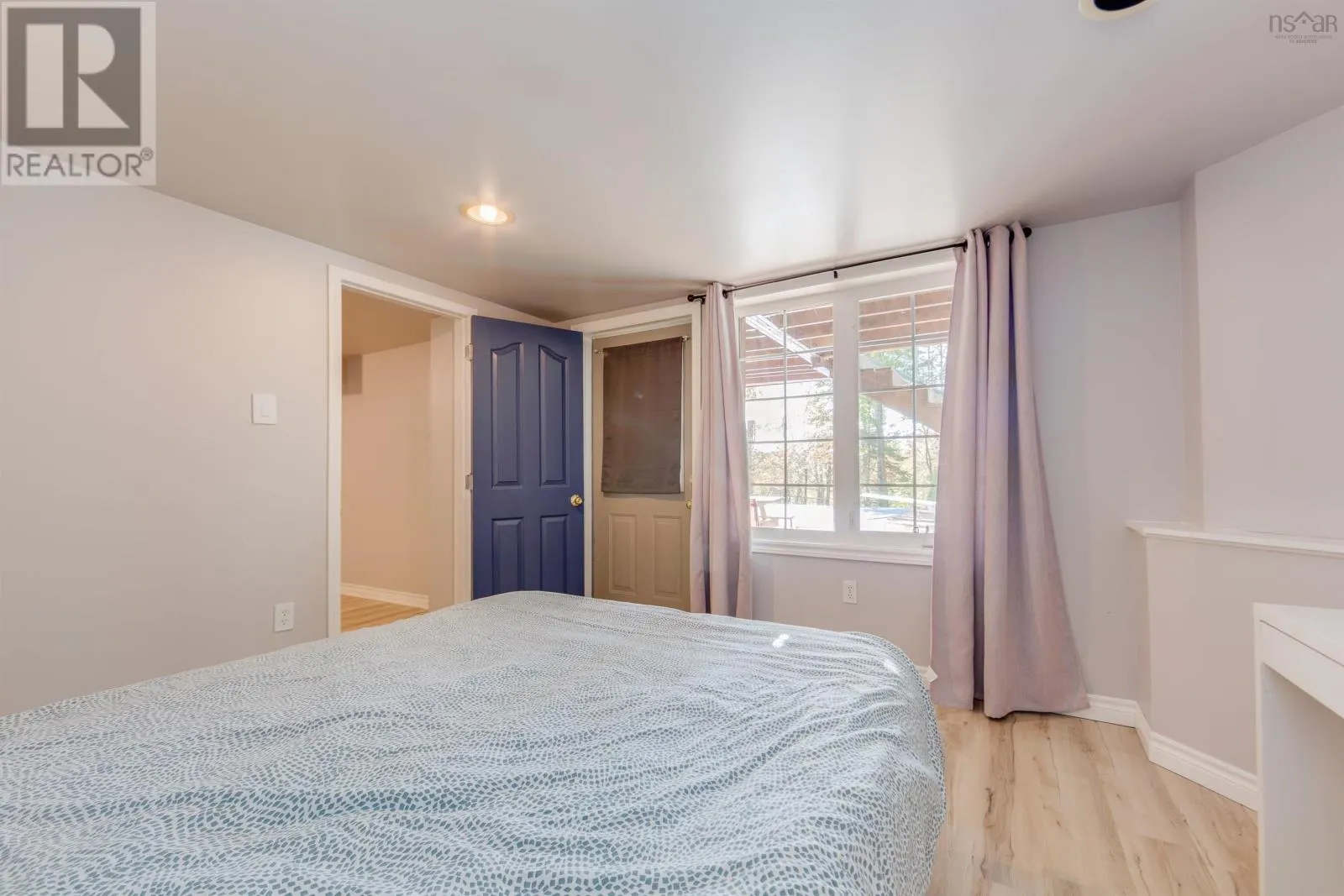 102 Maple Boulevard