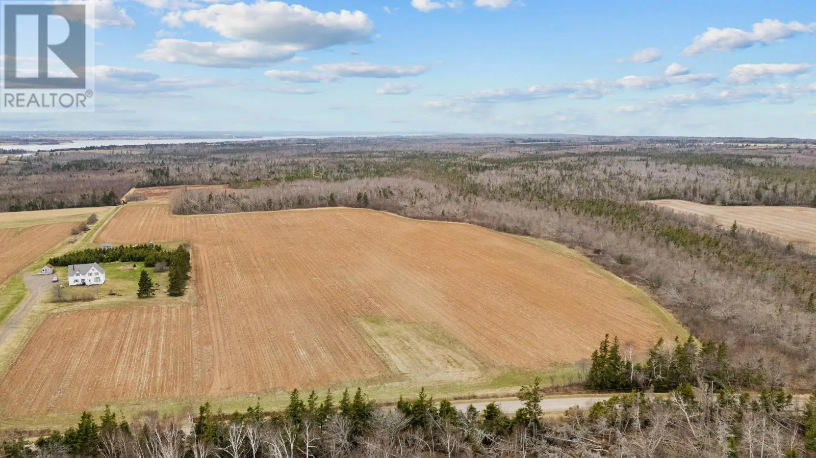 ACREAGE CABLE HEAD Road