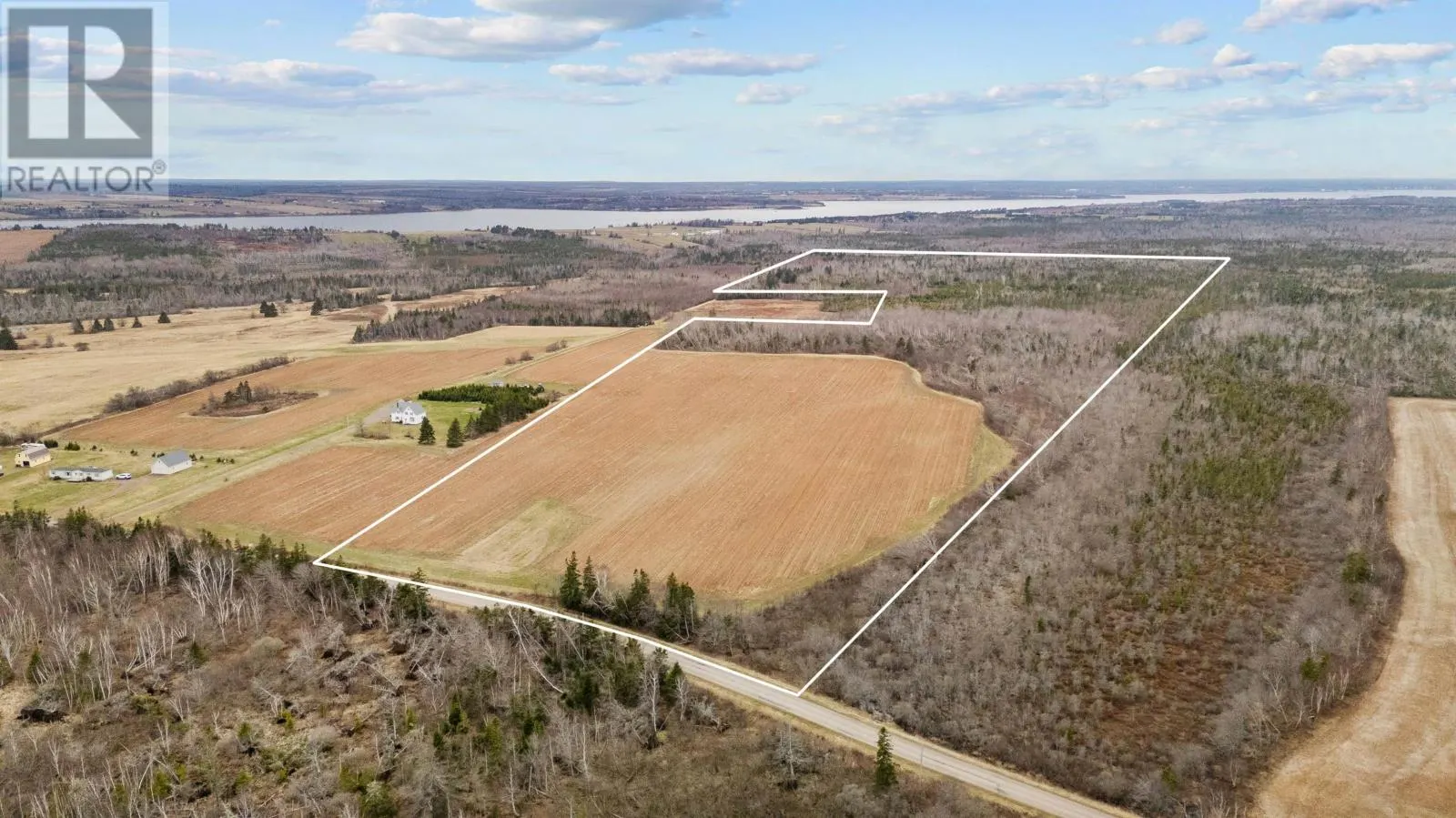 ACREAGE CABLE HEAD Road