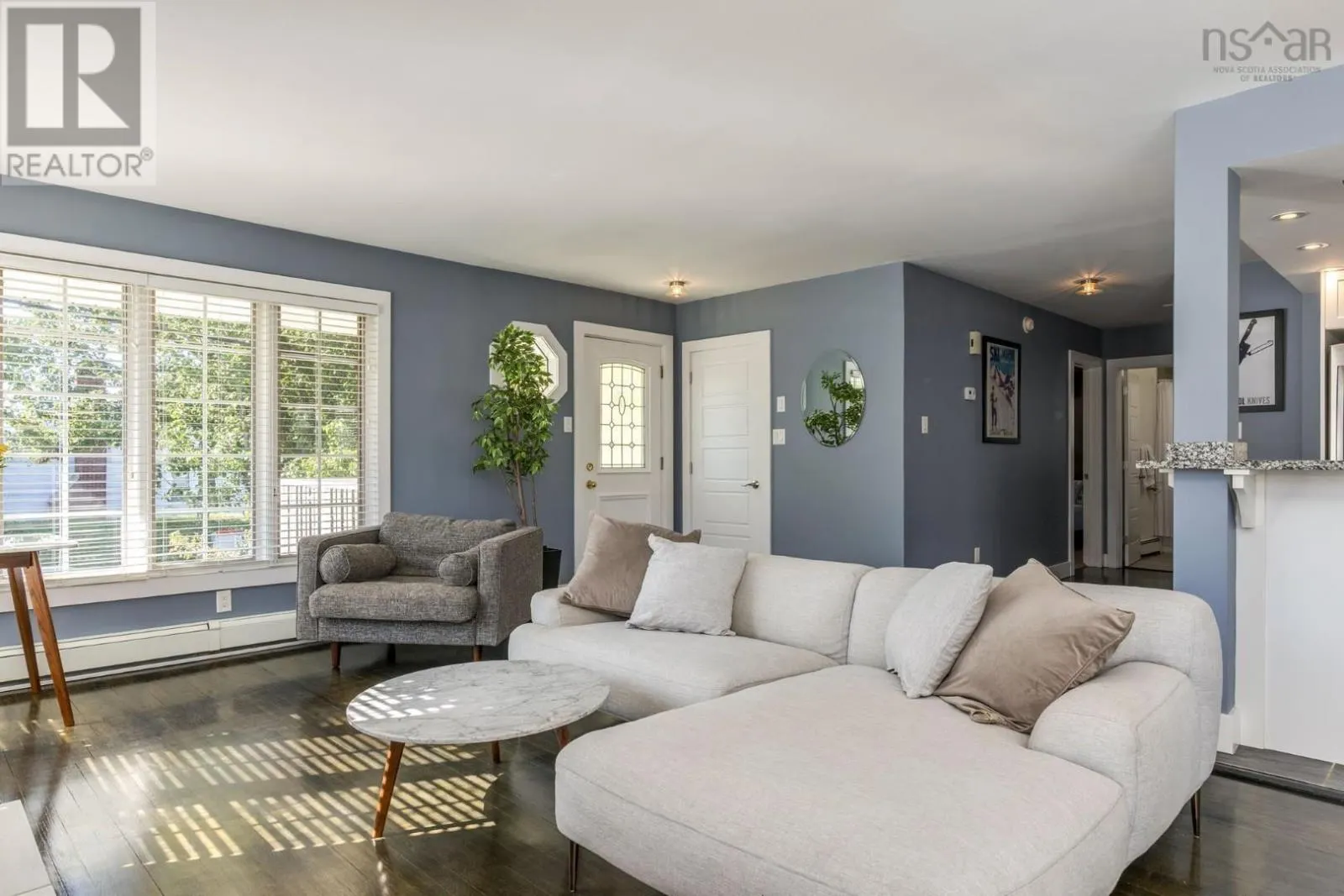 2 Ryland Avenue