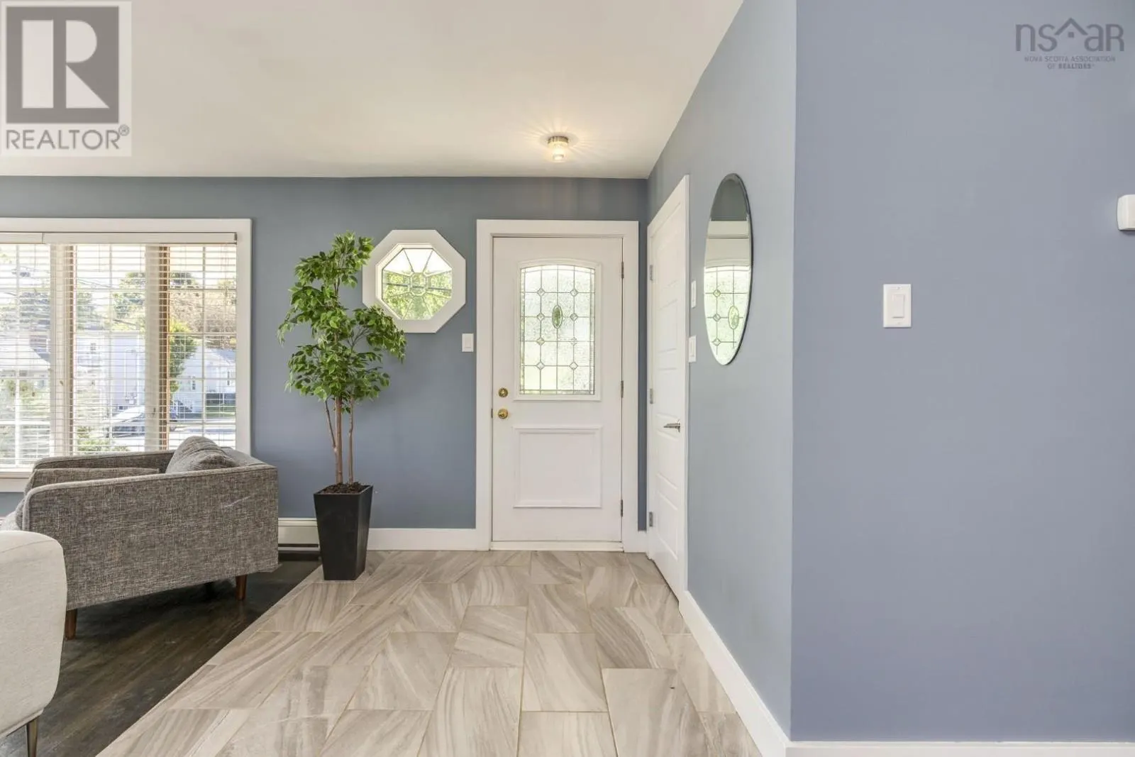 2 Ryland Avenue