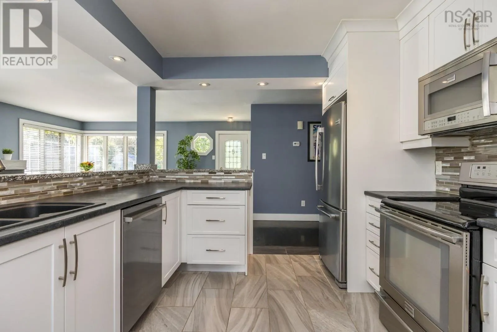 2 Ryland Avenue