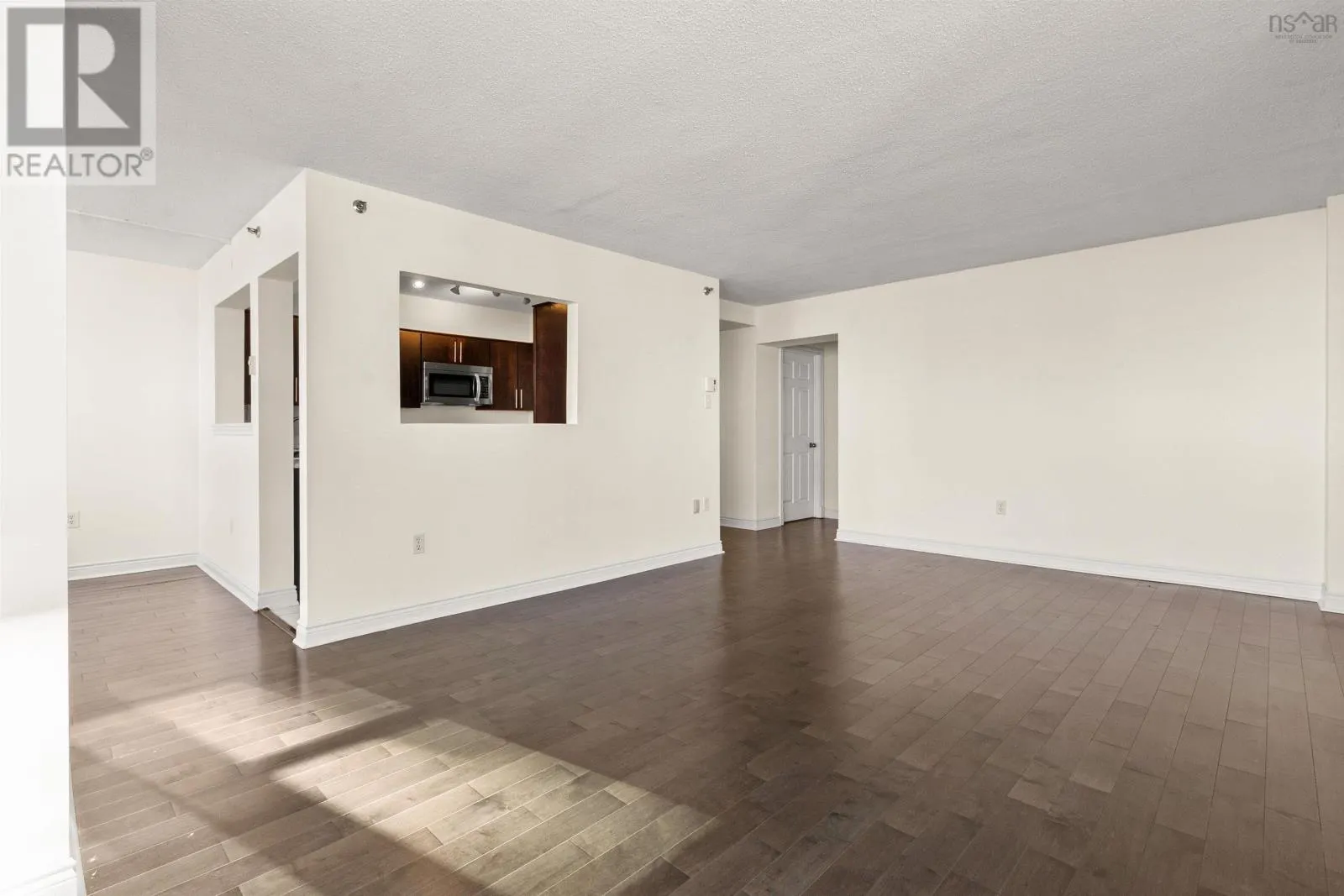 301 5530 Artillery Place