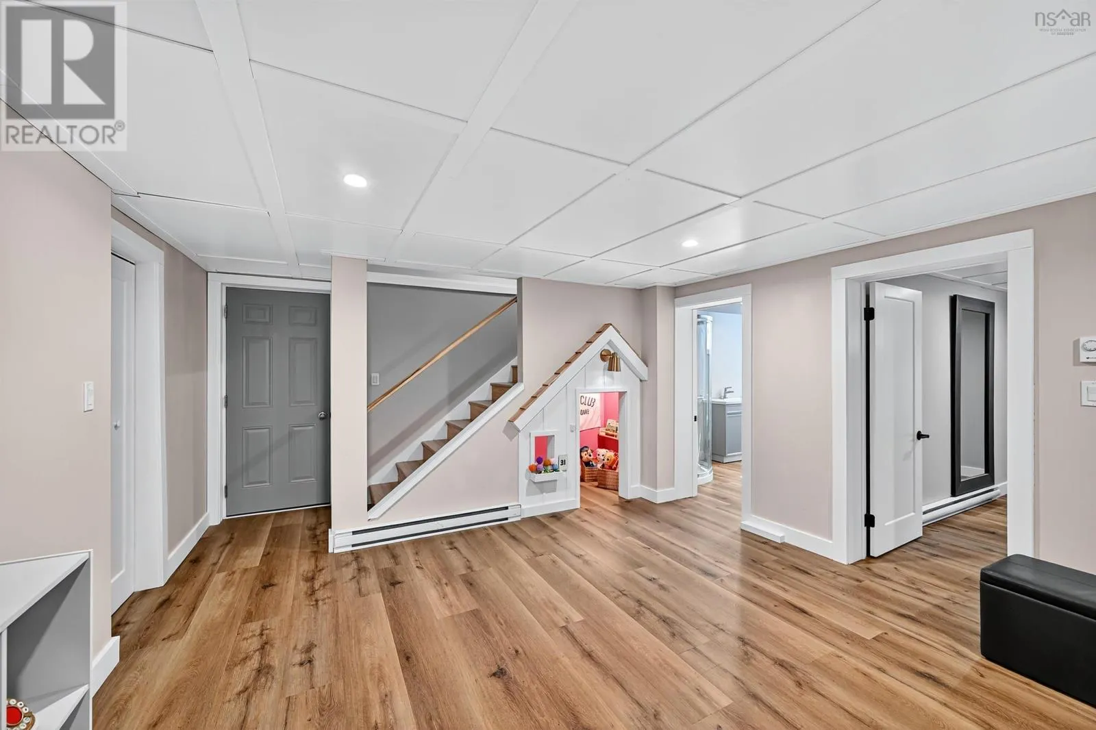 781 Westmount Road