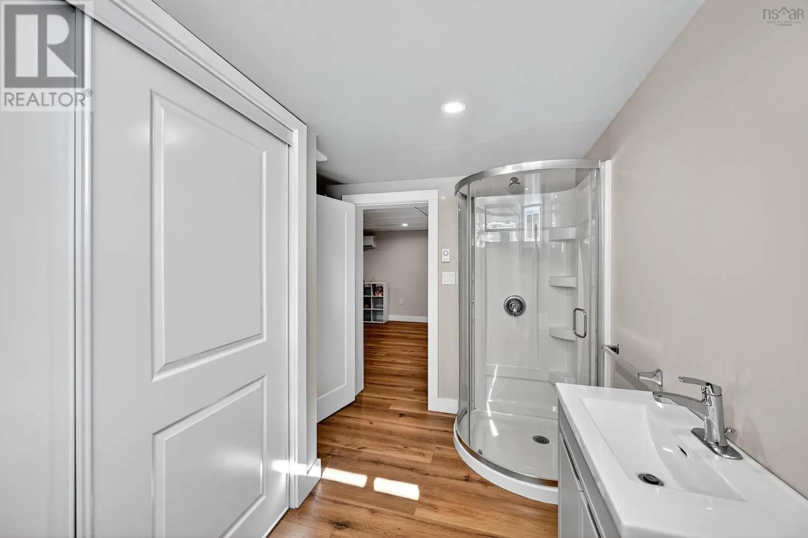 781 Westmount Road