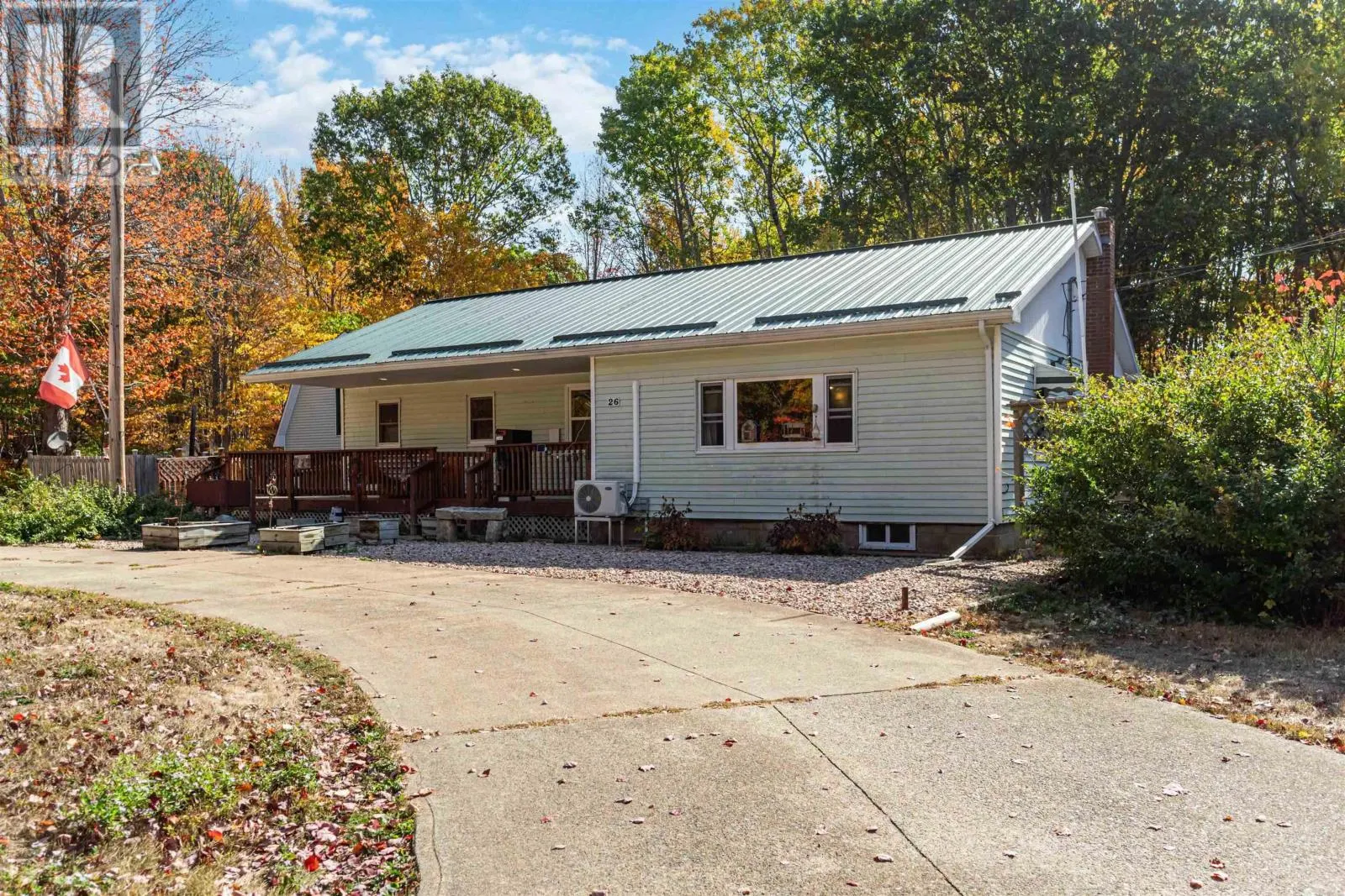 26 Pleasant Street