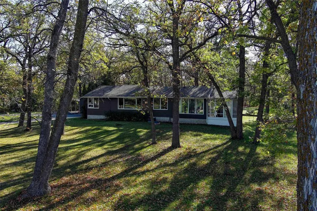 3293 Henderson Highway