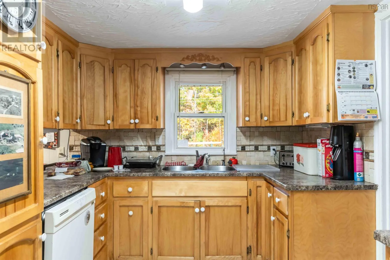 26 Pleasant Street