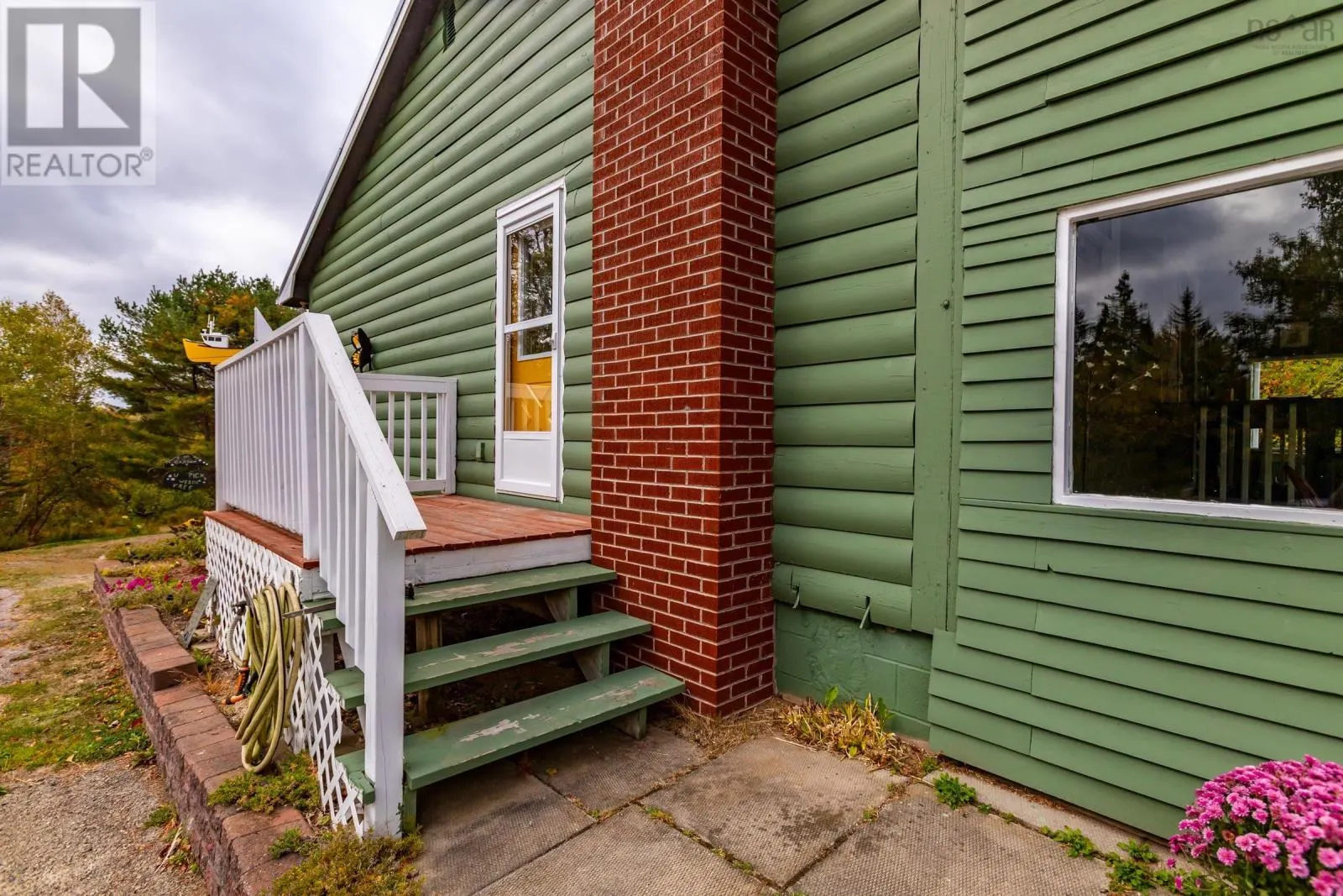 144 Fraser Road
