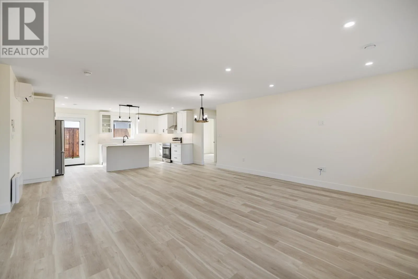 54 Smallwood Terrace