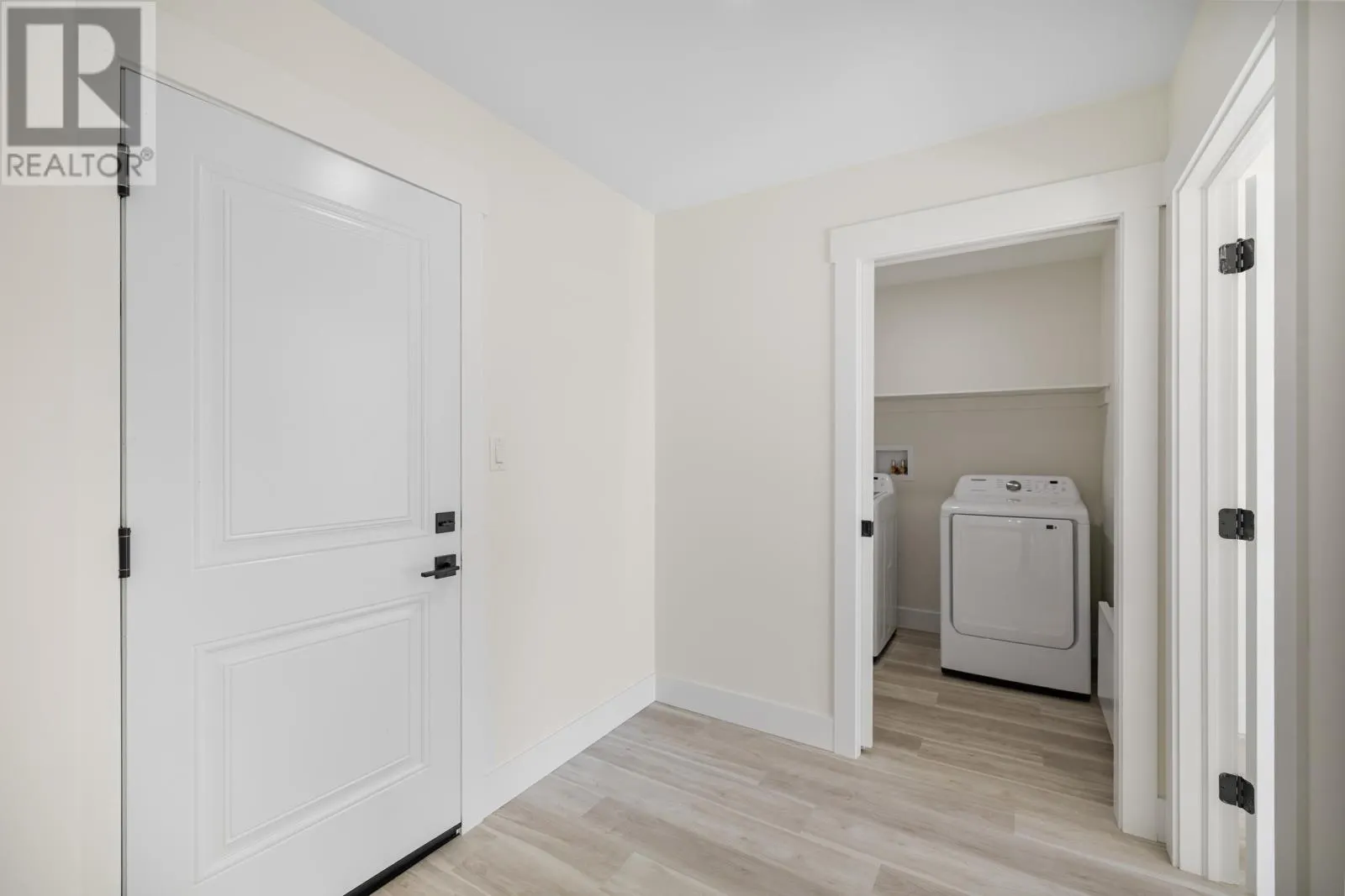 54 Smallwood Terrace