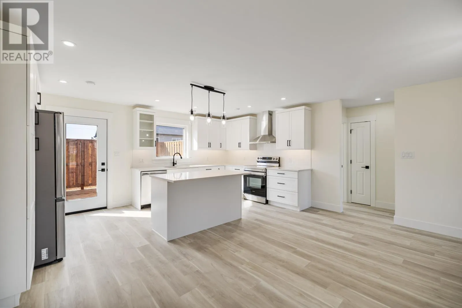54 Smallwood Terrace