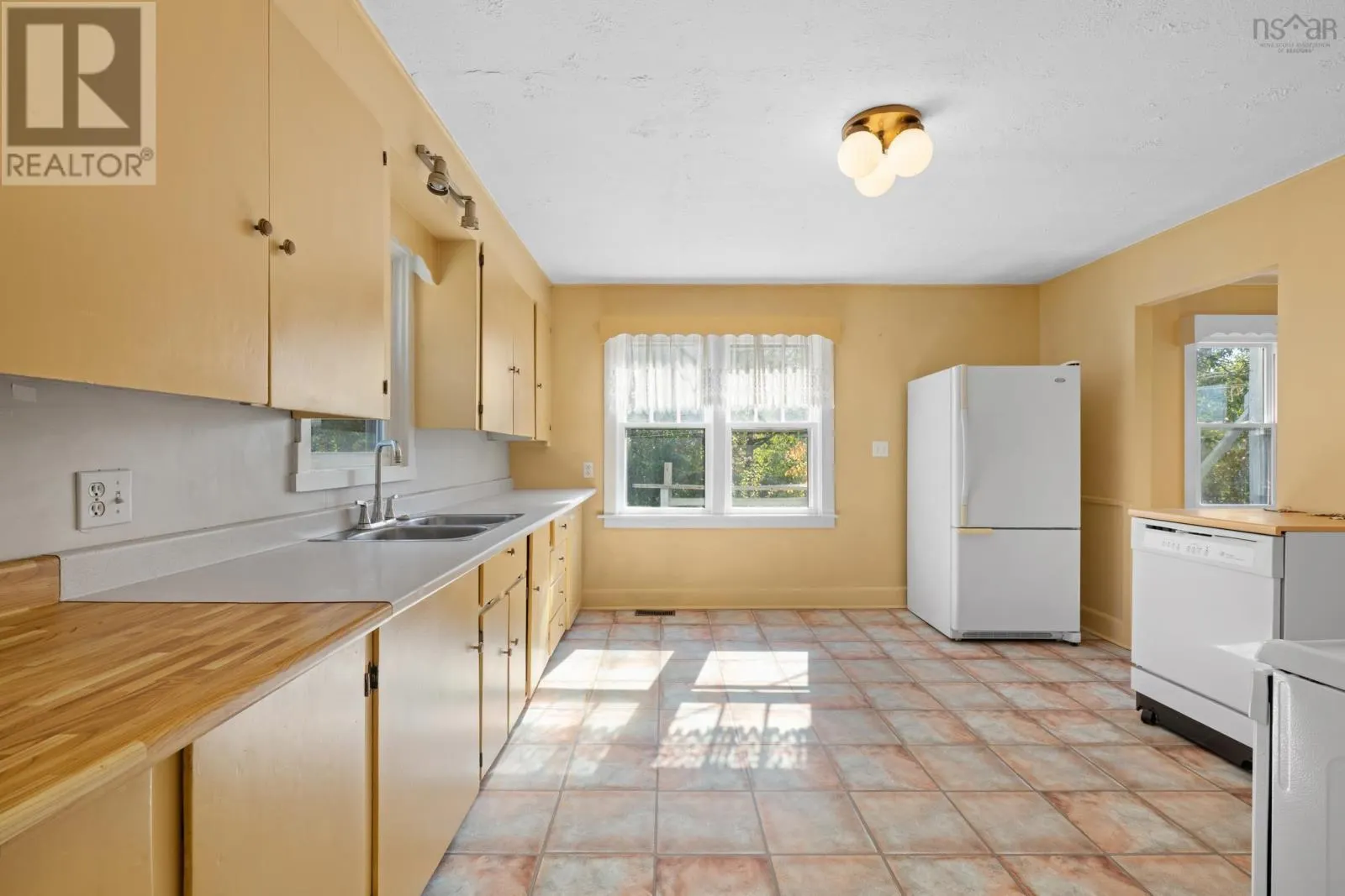 42 Charles Hiltz Road