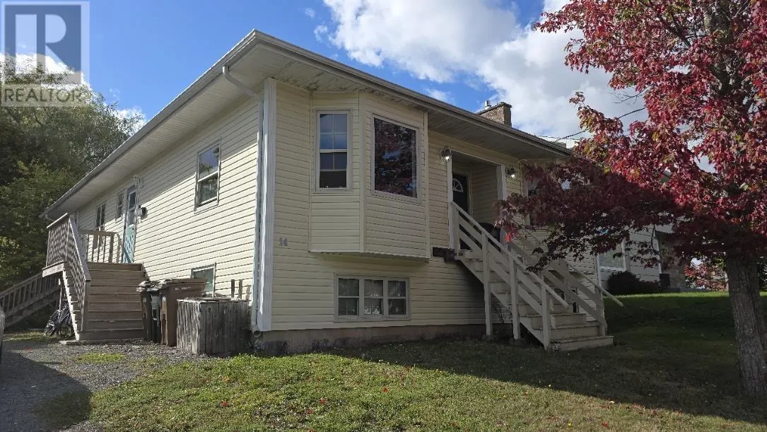 14 Mariner Drive