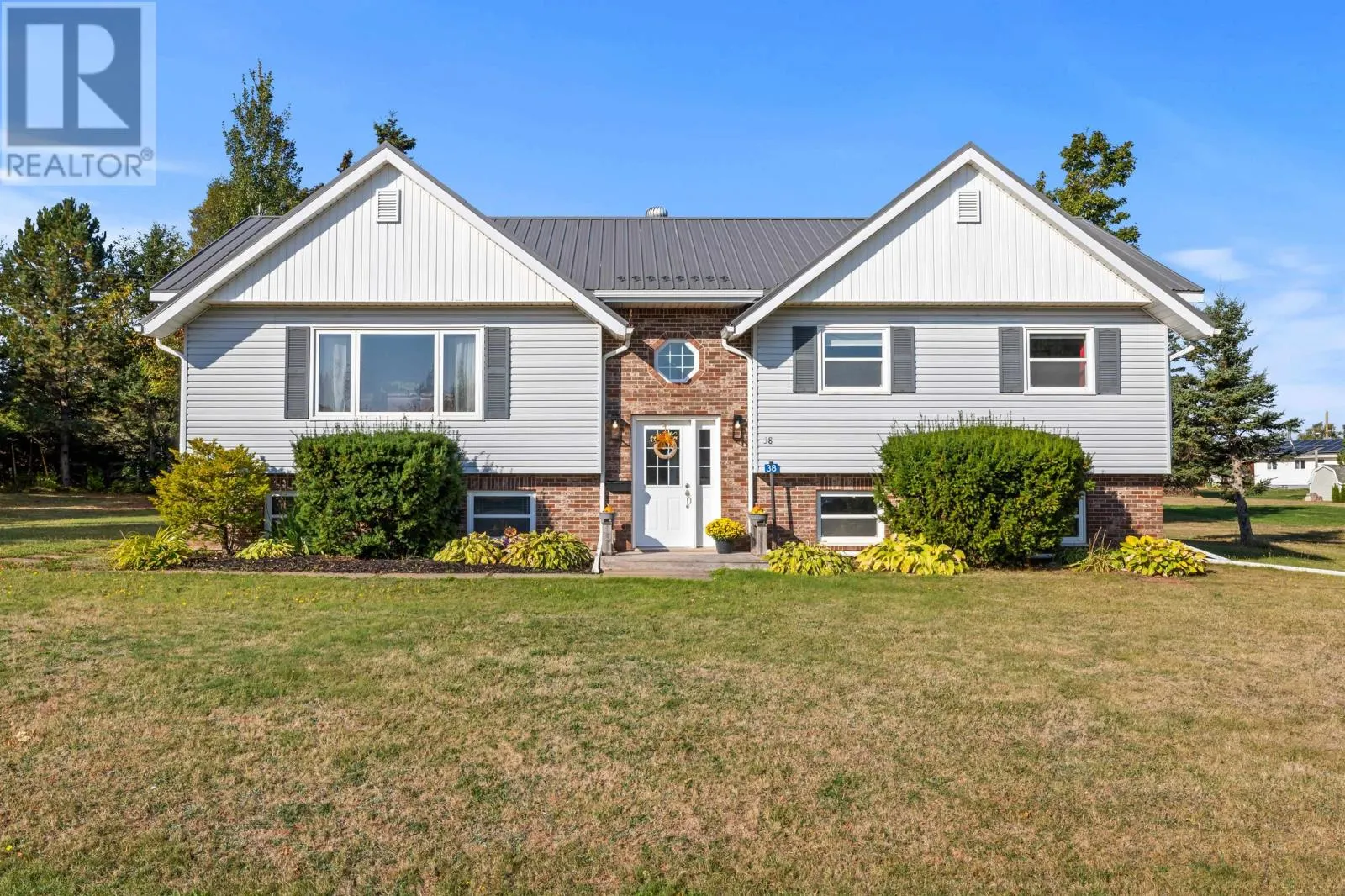 38 Taylor Crescent