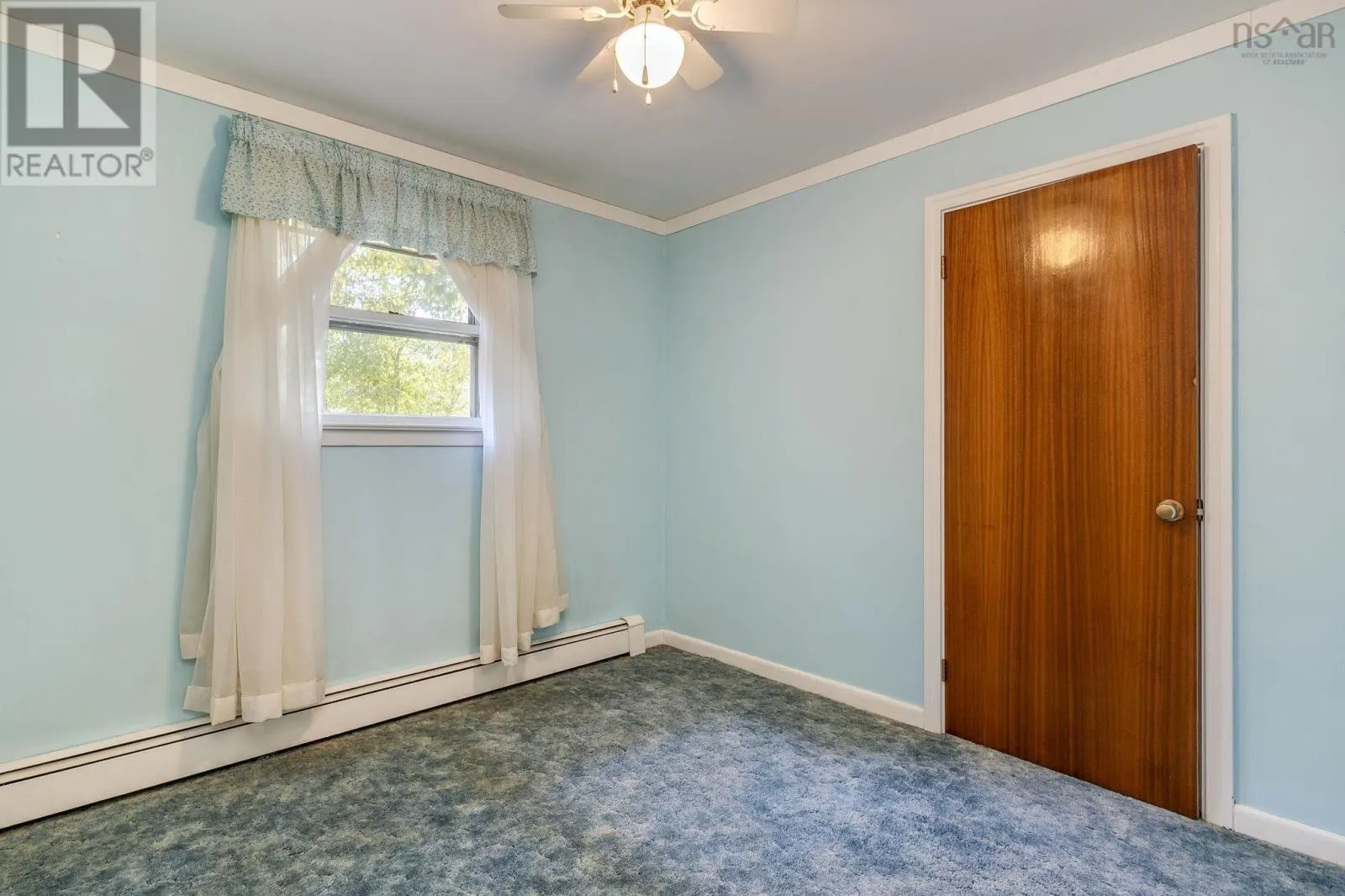 8 Redden Avenue