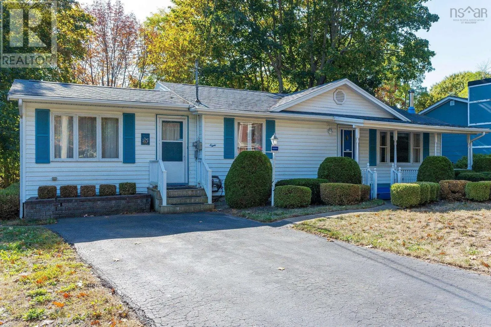 8 Redden Avenue