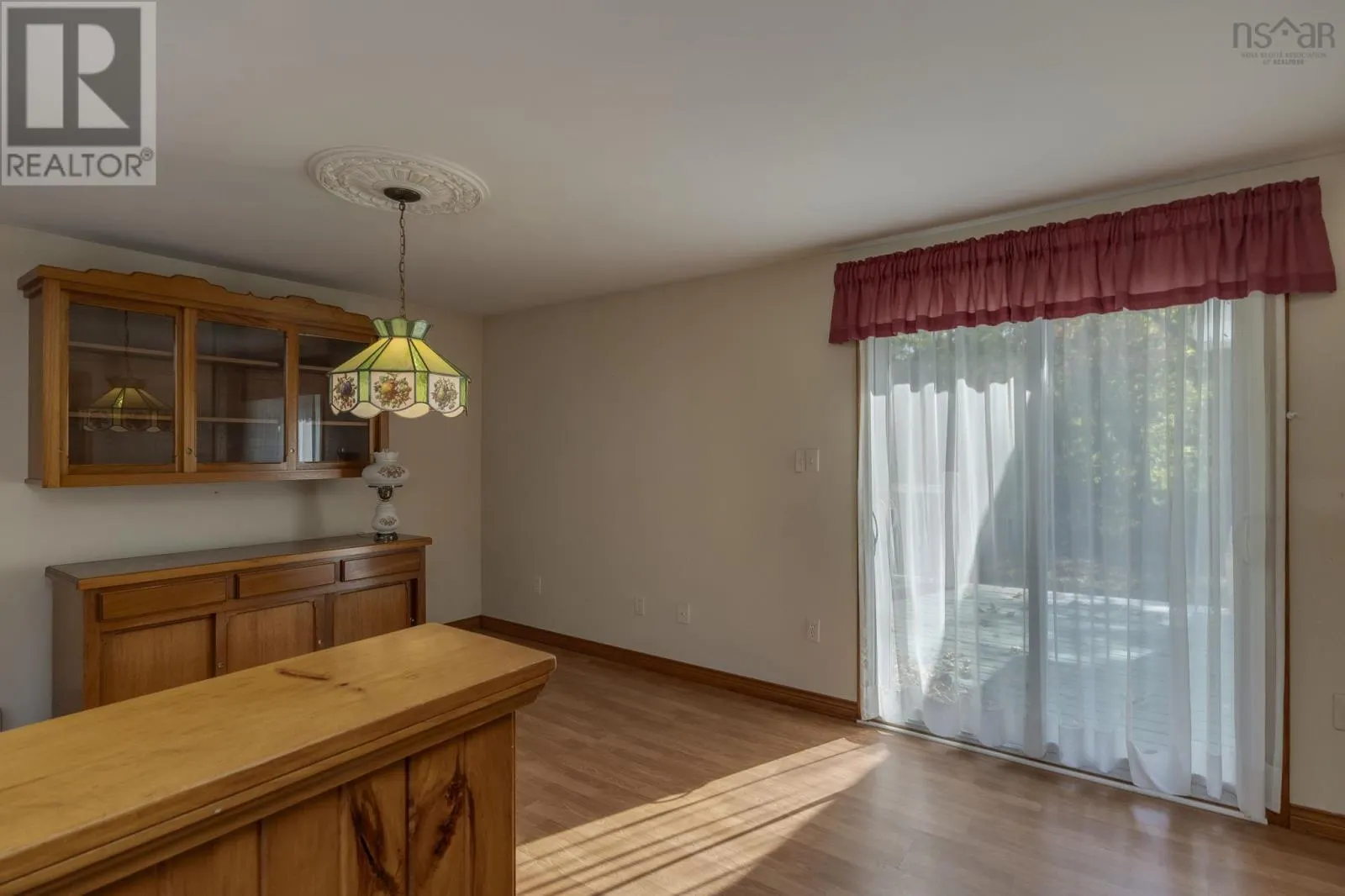 8 Redden Avenue