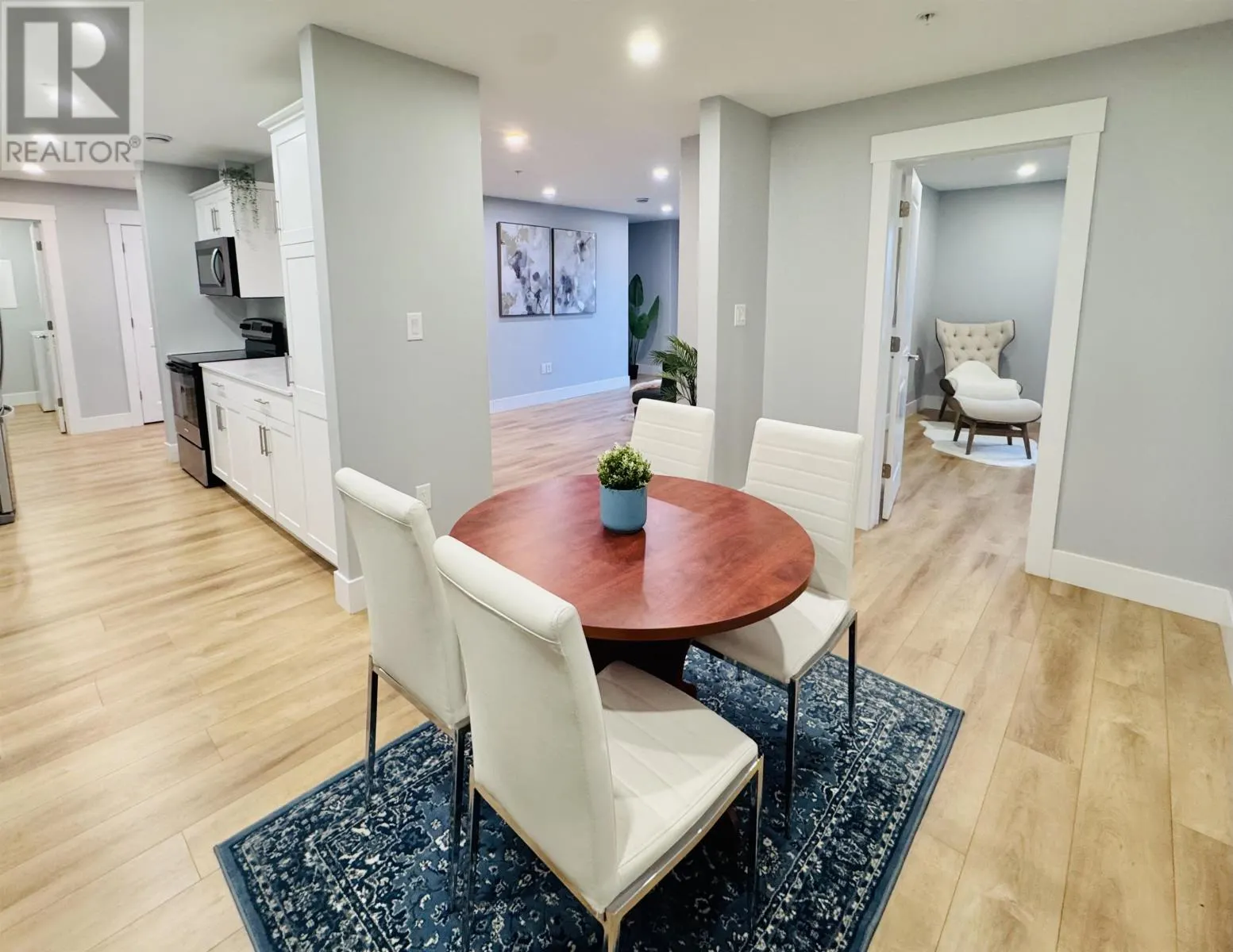 305 24 Gilbert Drive
