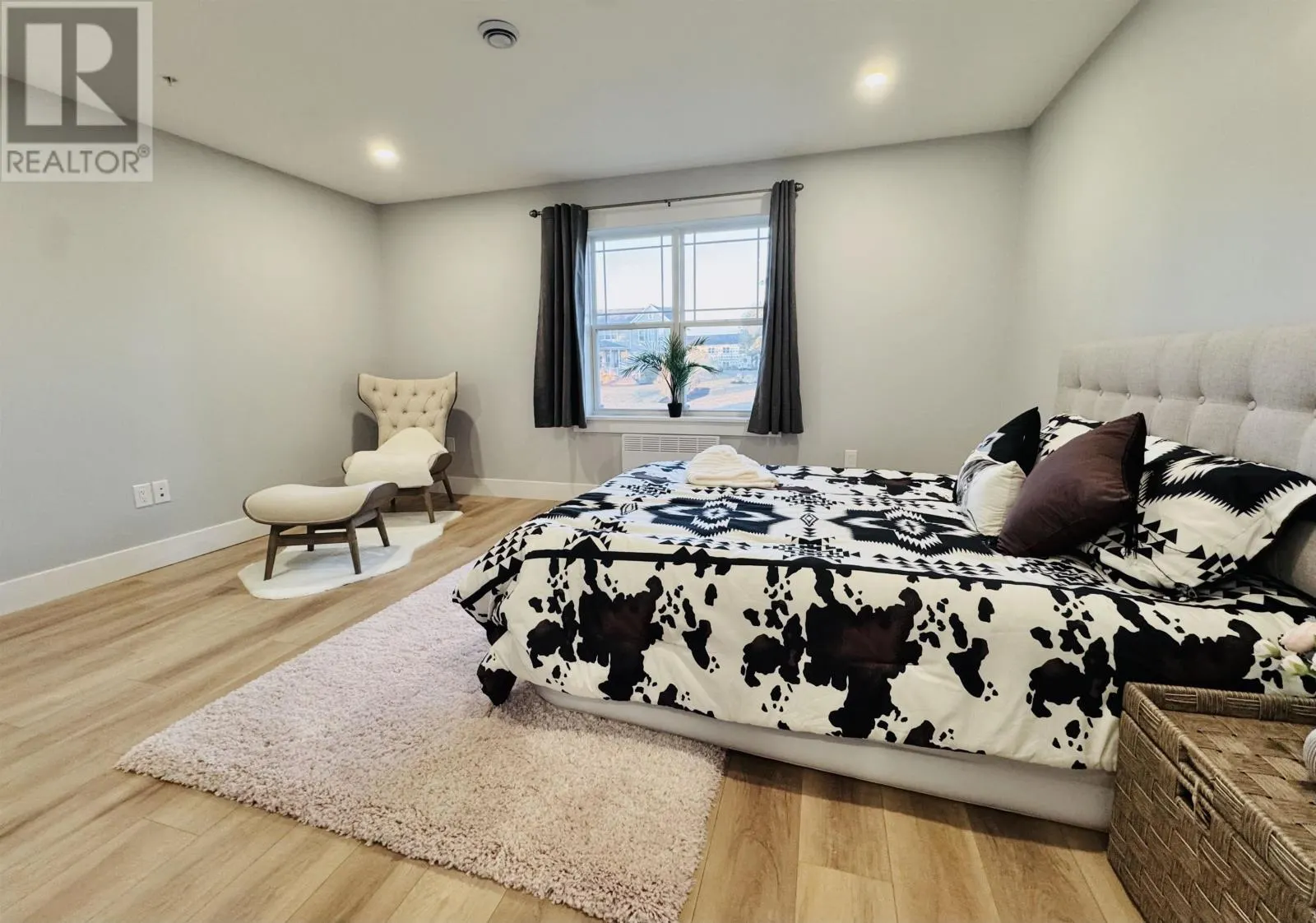 305 24 Gilbert Drive