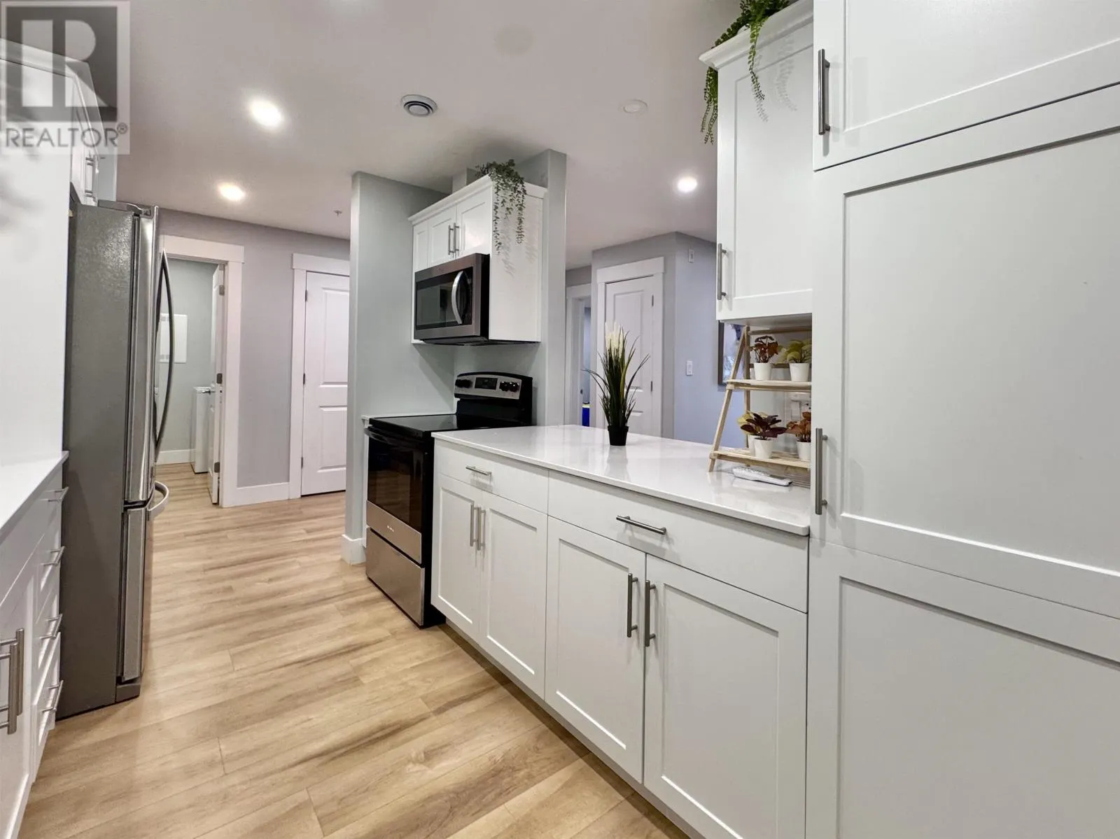 305 24 Gilbert Drive