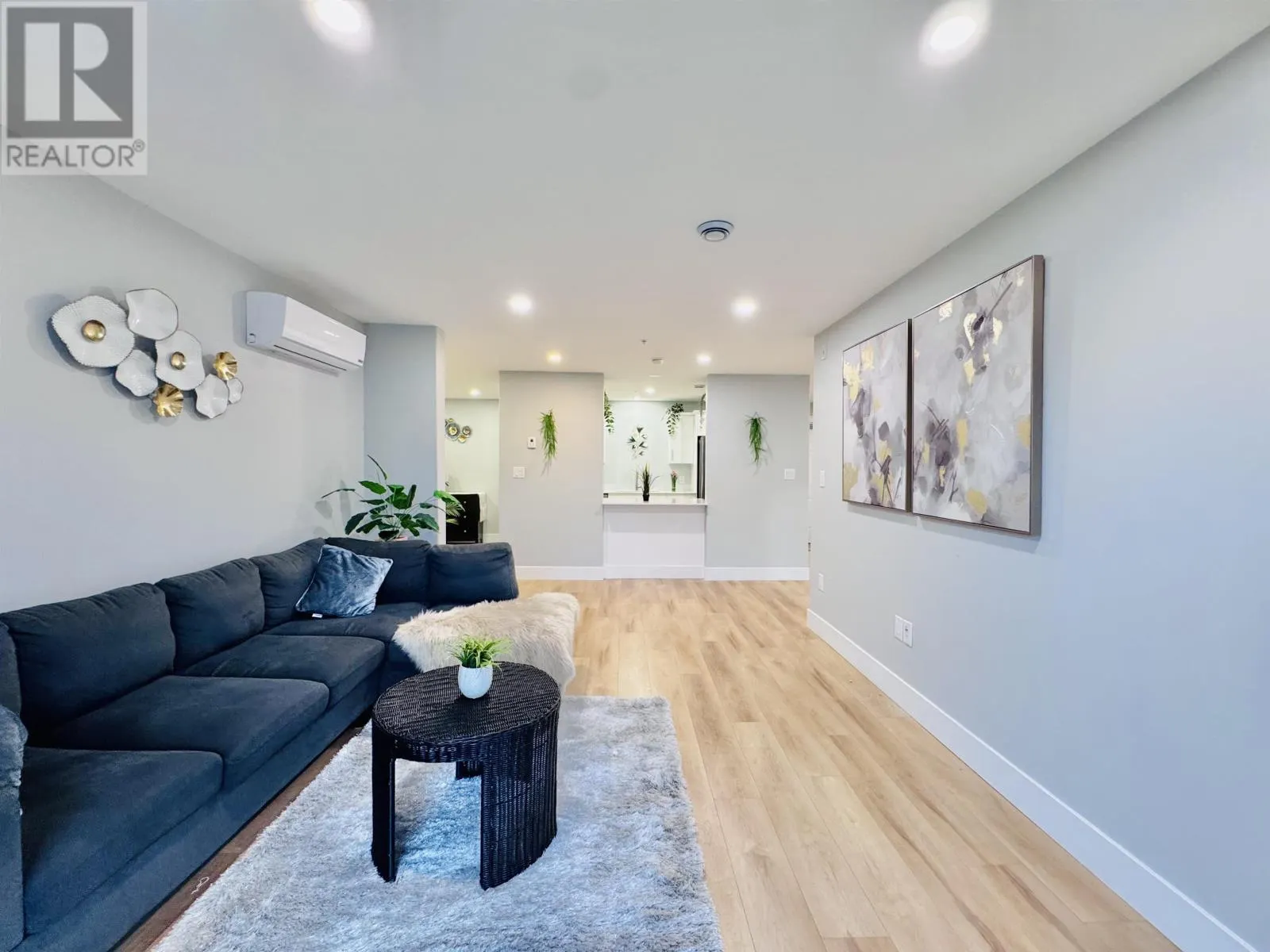 305 24 Gilbert Drive