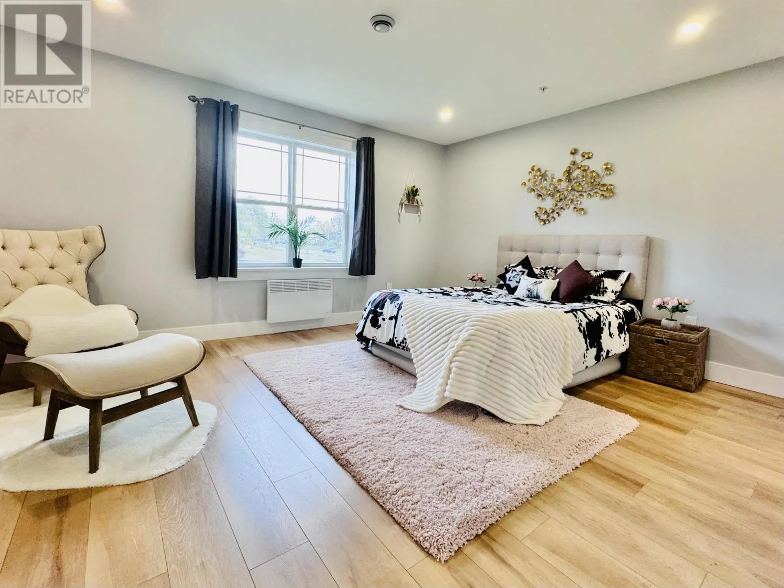 305 24 Gilbert Drive
