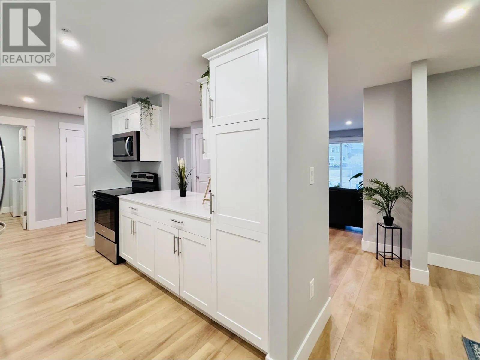 305 24 Gilbert Drive