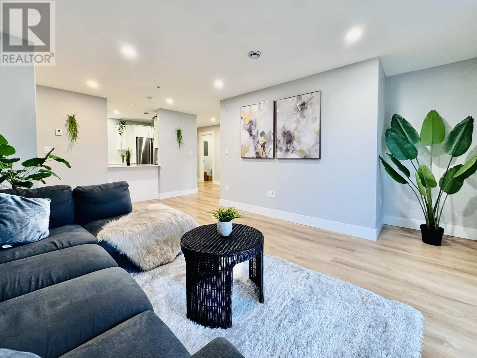 305 24 Gilbert Drive