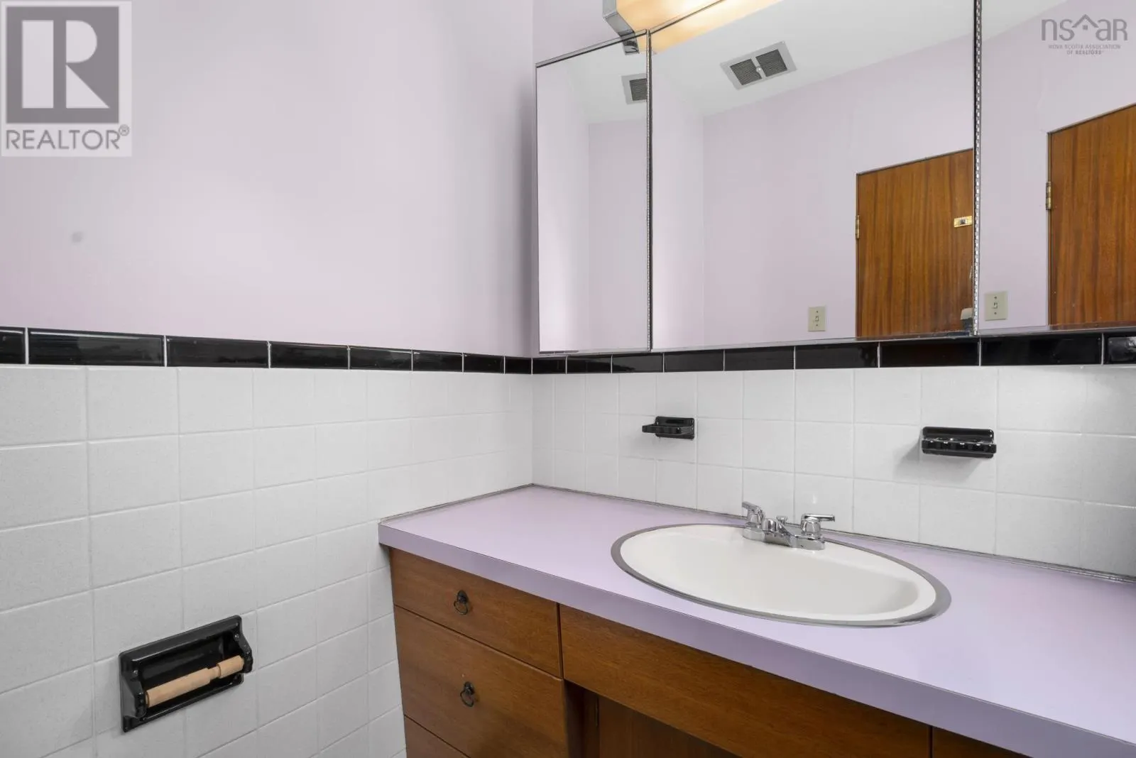 503 Basinview Drive
