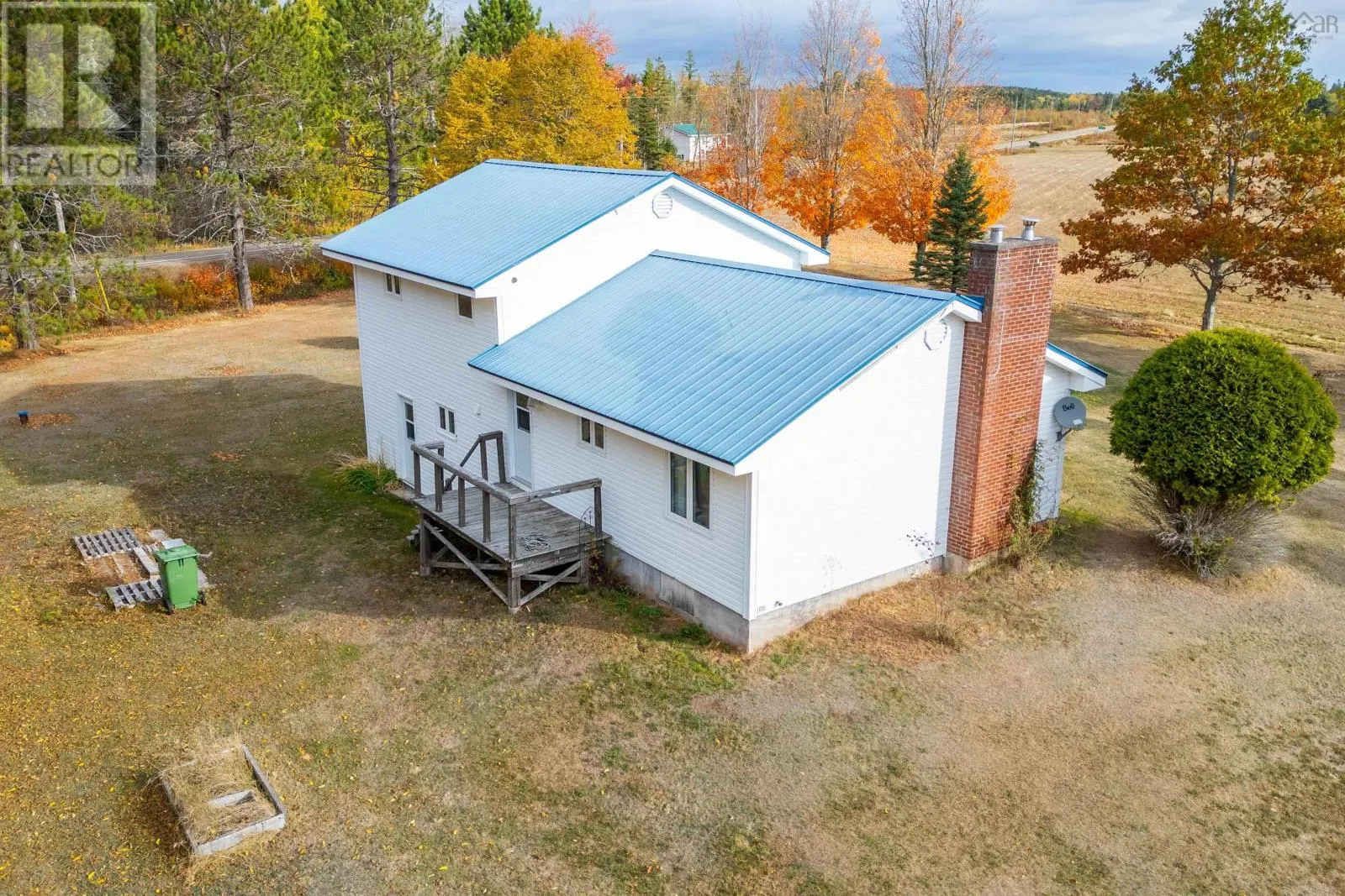 9242 Highway 2