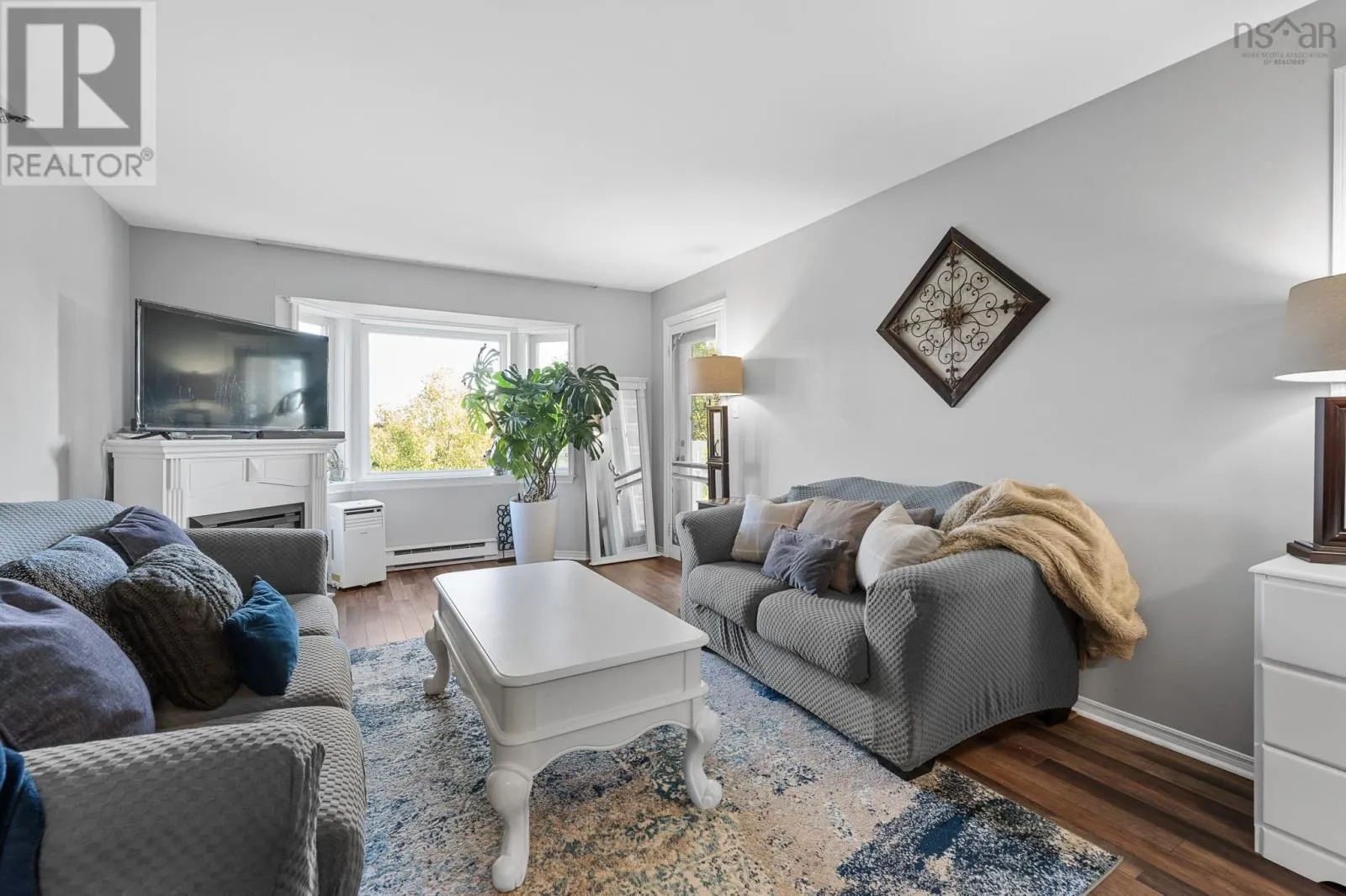 412 93 Kearney Lake Road