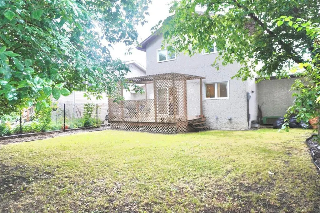 188 Charing Cross Crescent