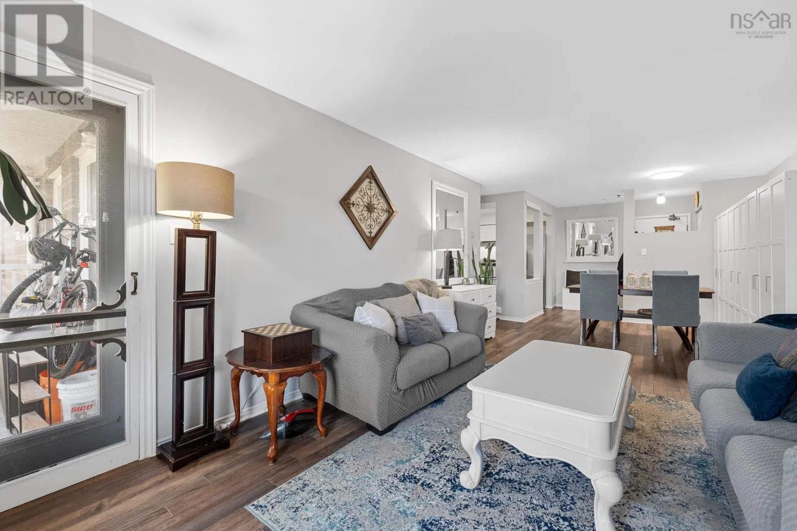 412 93 Kearney Lake Road