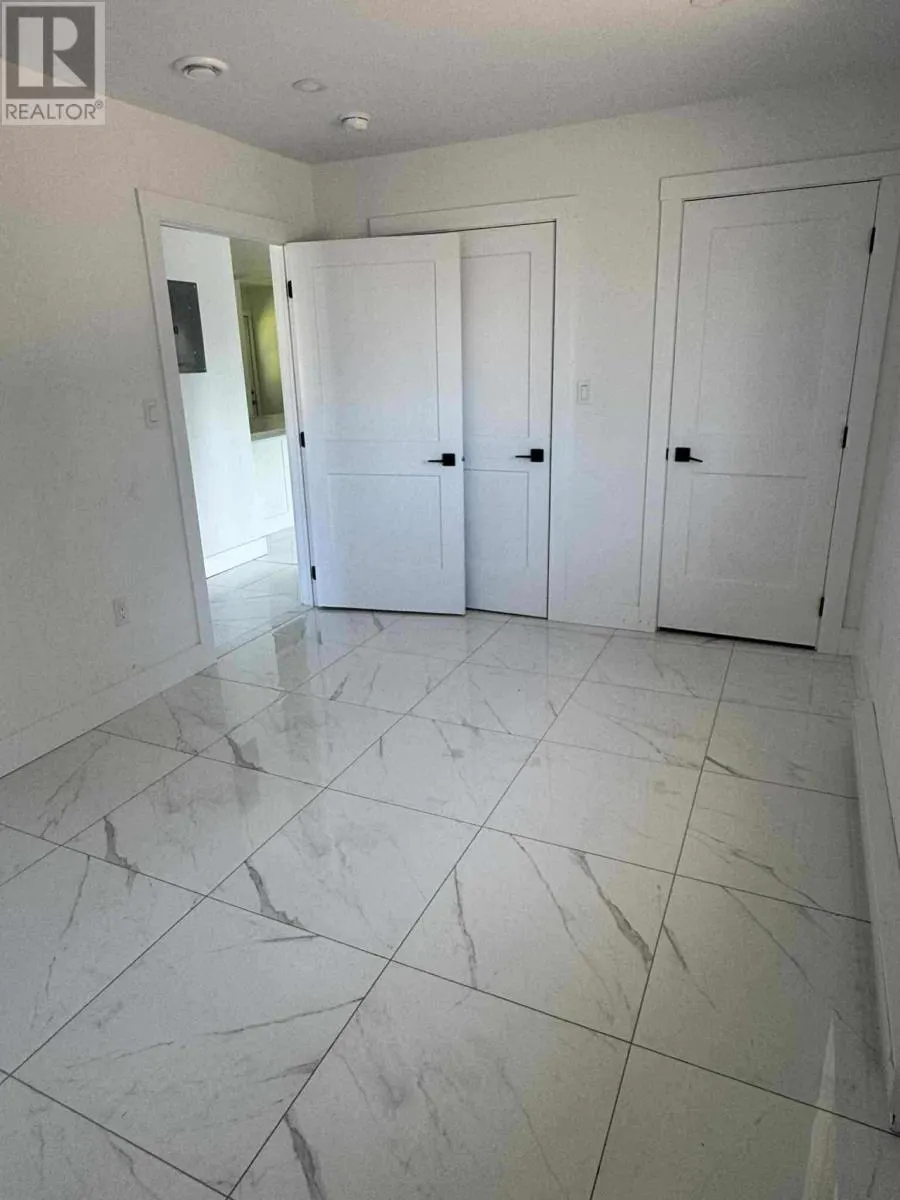 30 Pleasant Street