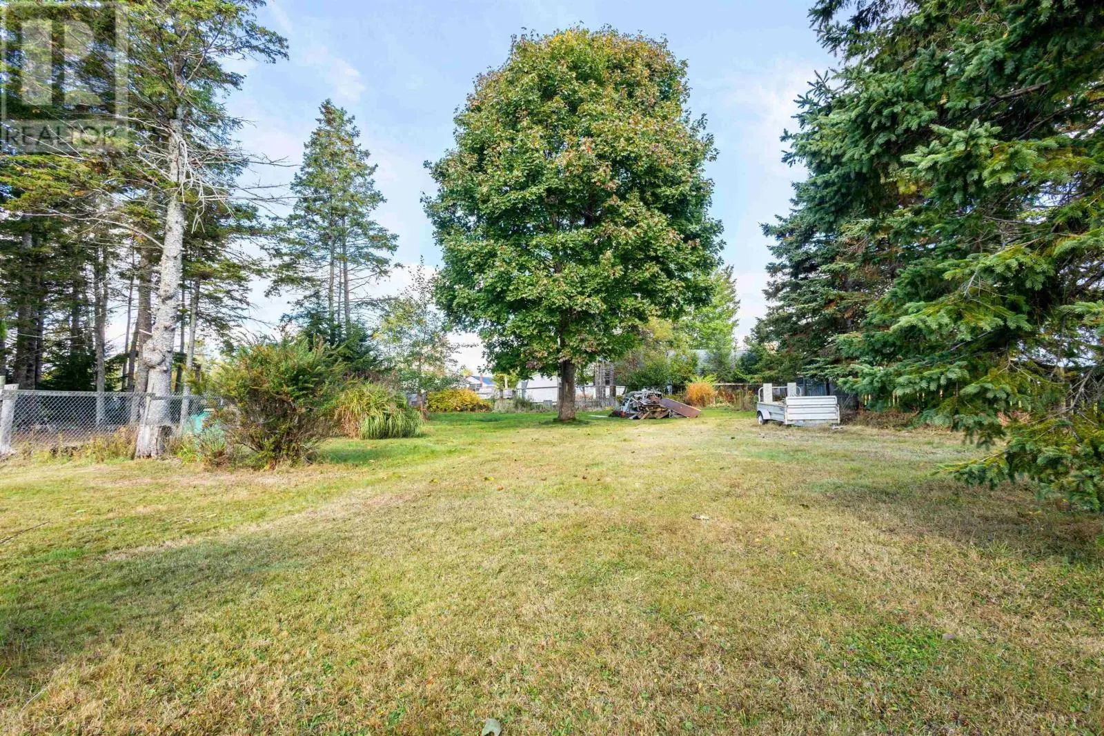 593 College Road