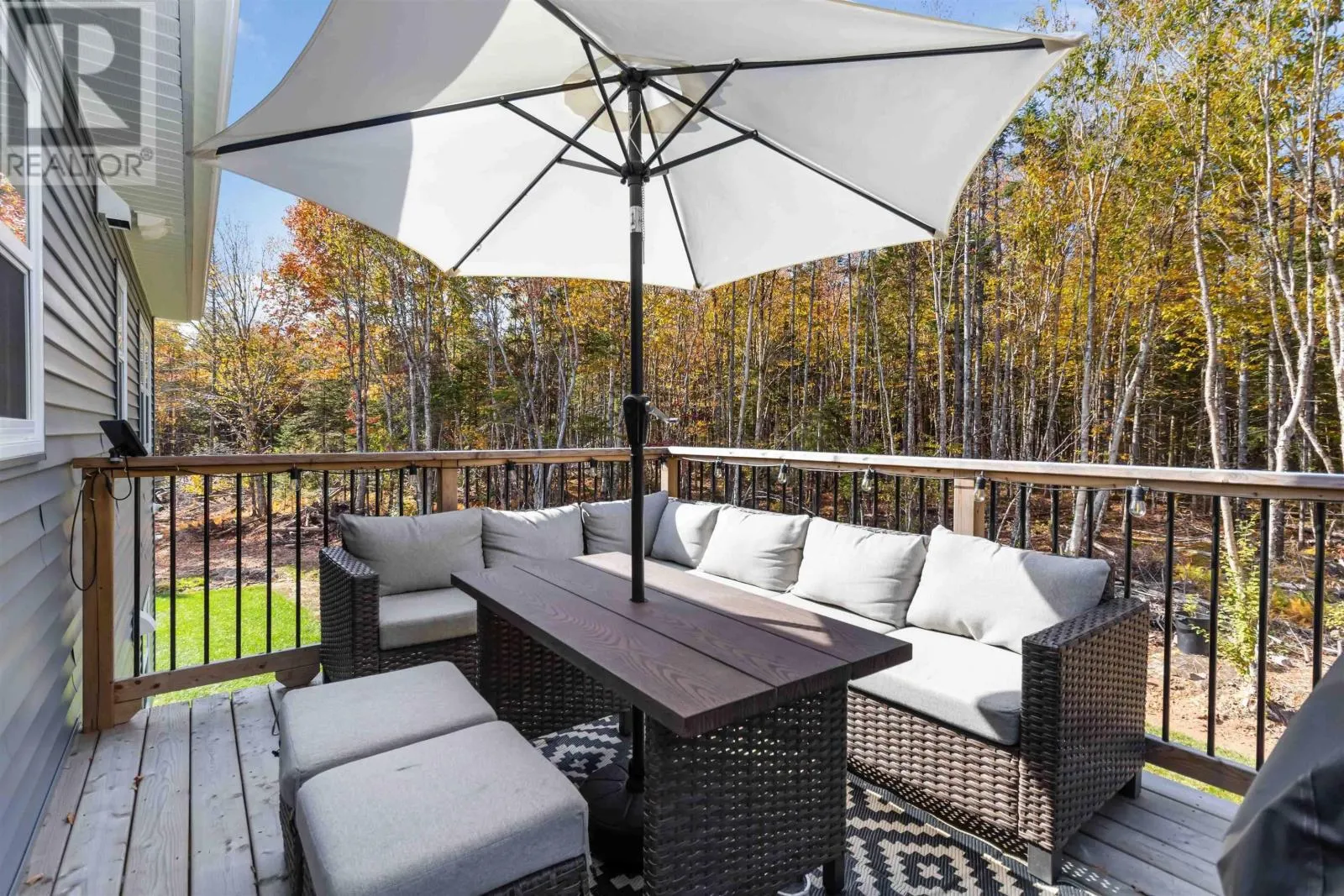 352 East Uniacke Road