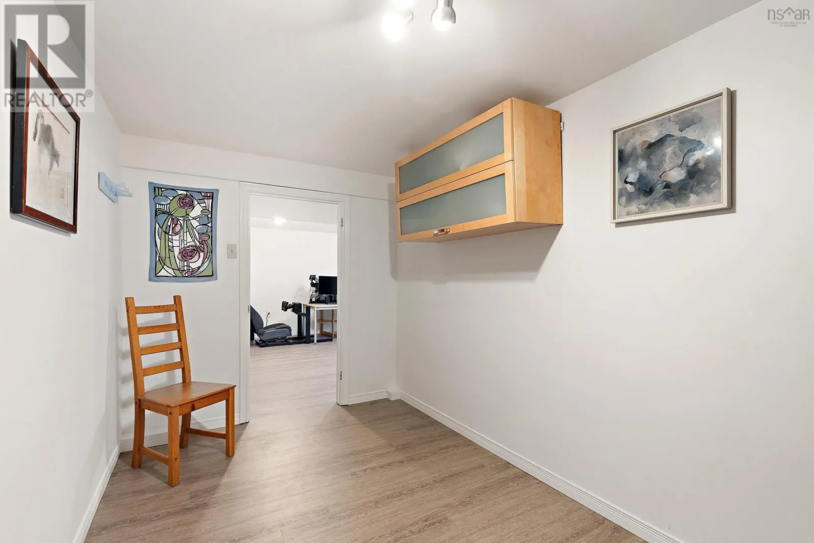 24 Canary Crescent