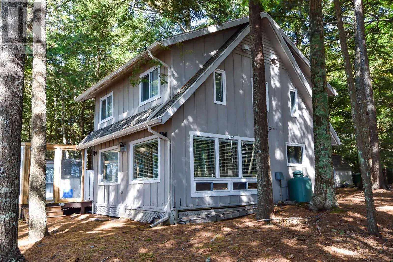 539 Canoe Island Road