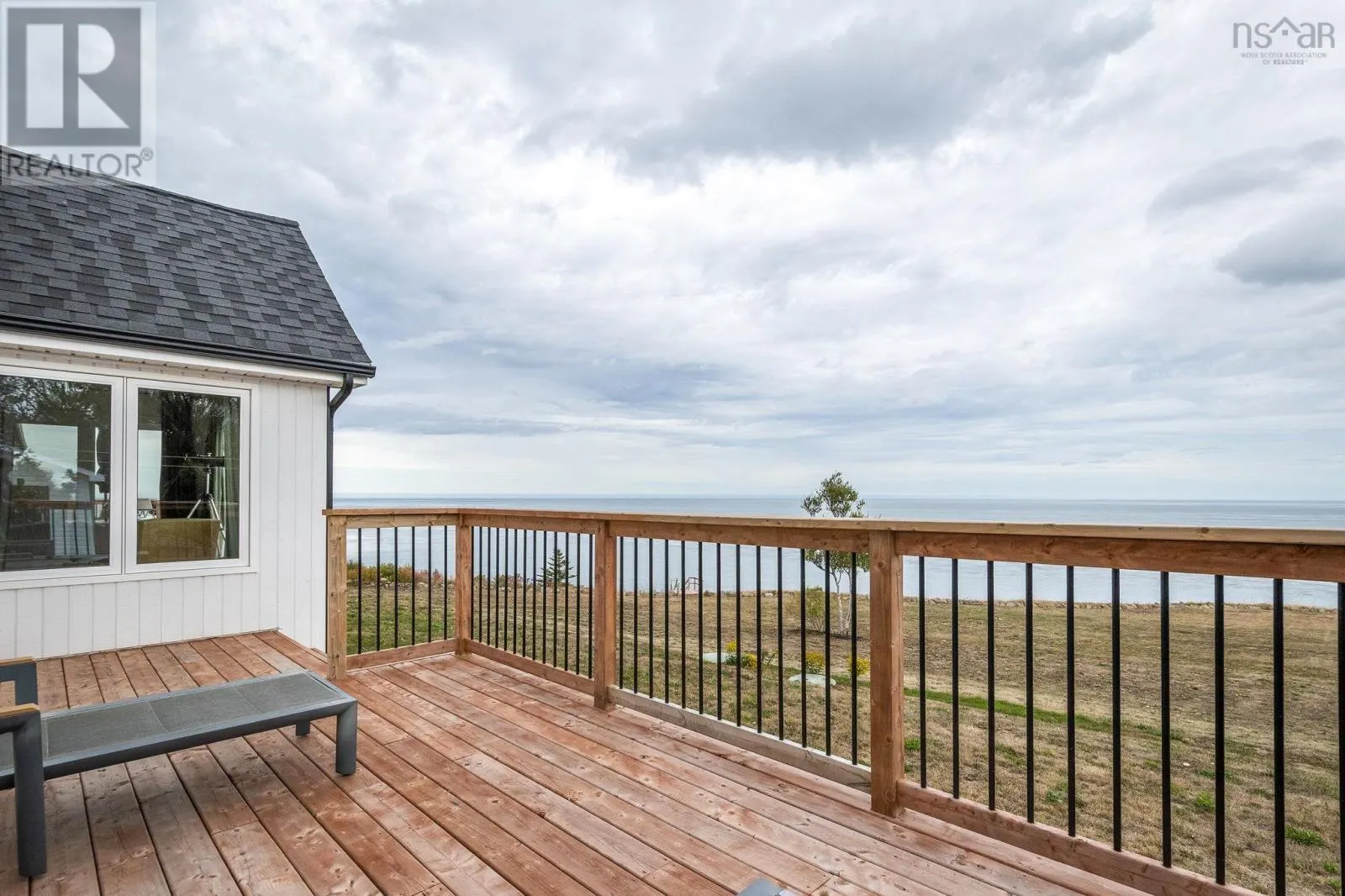 1392 Lighthouse Road