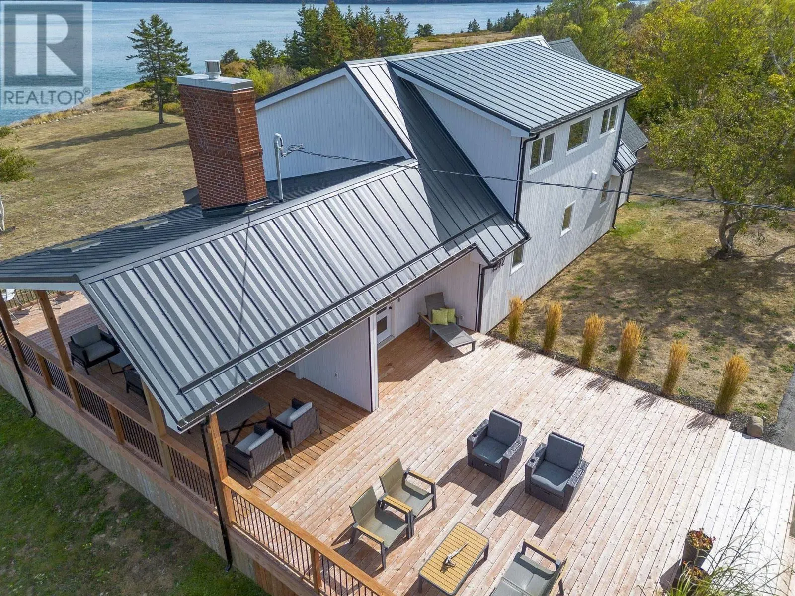 1392 Lighthouse Road