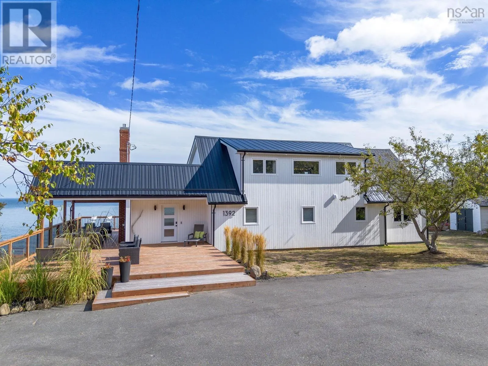 1392 Lighthouse Road