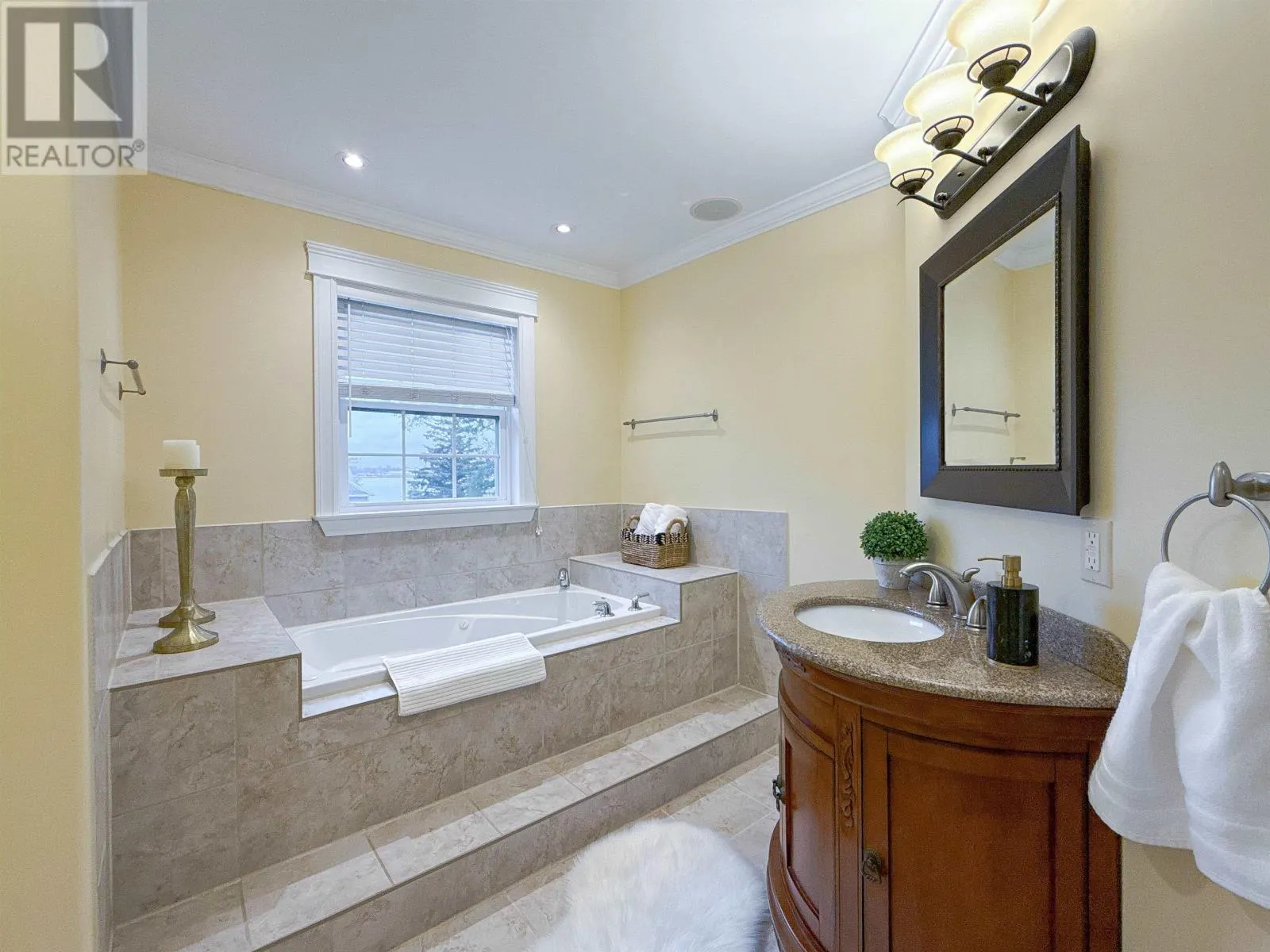 38 Harbour View Drive