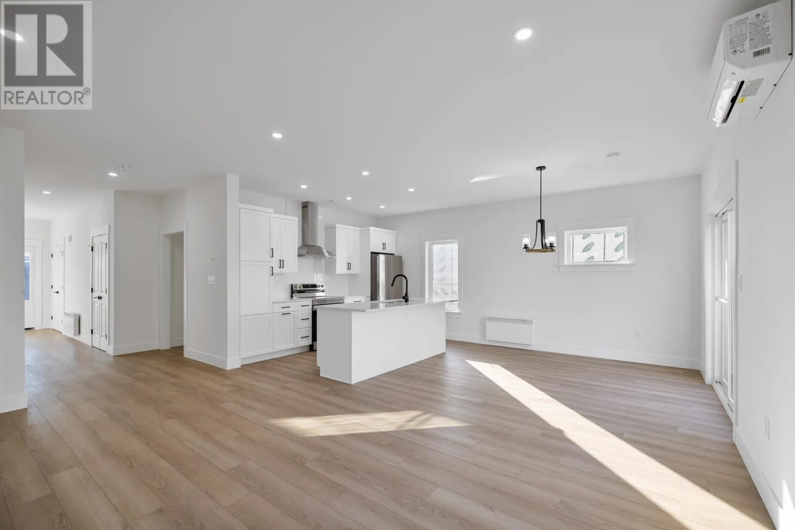 24 Hudson Avenue