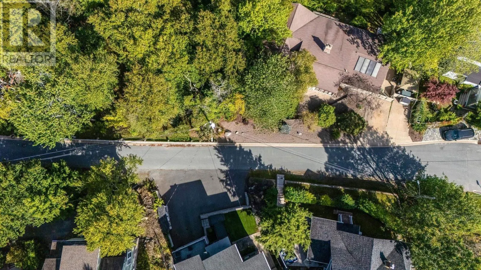 5 Dickson Avenue